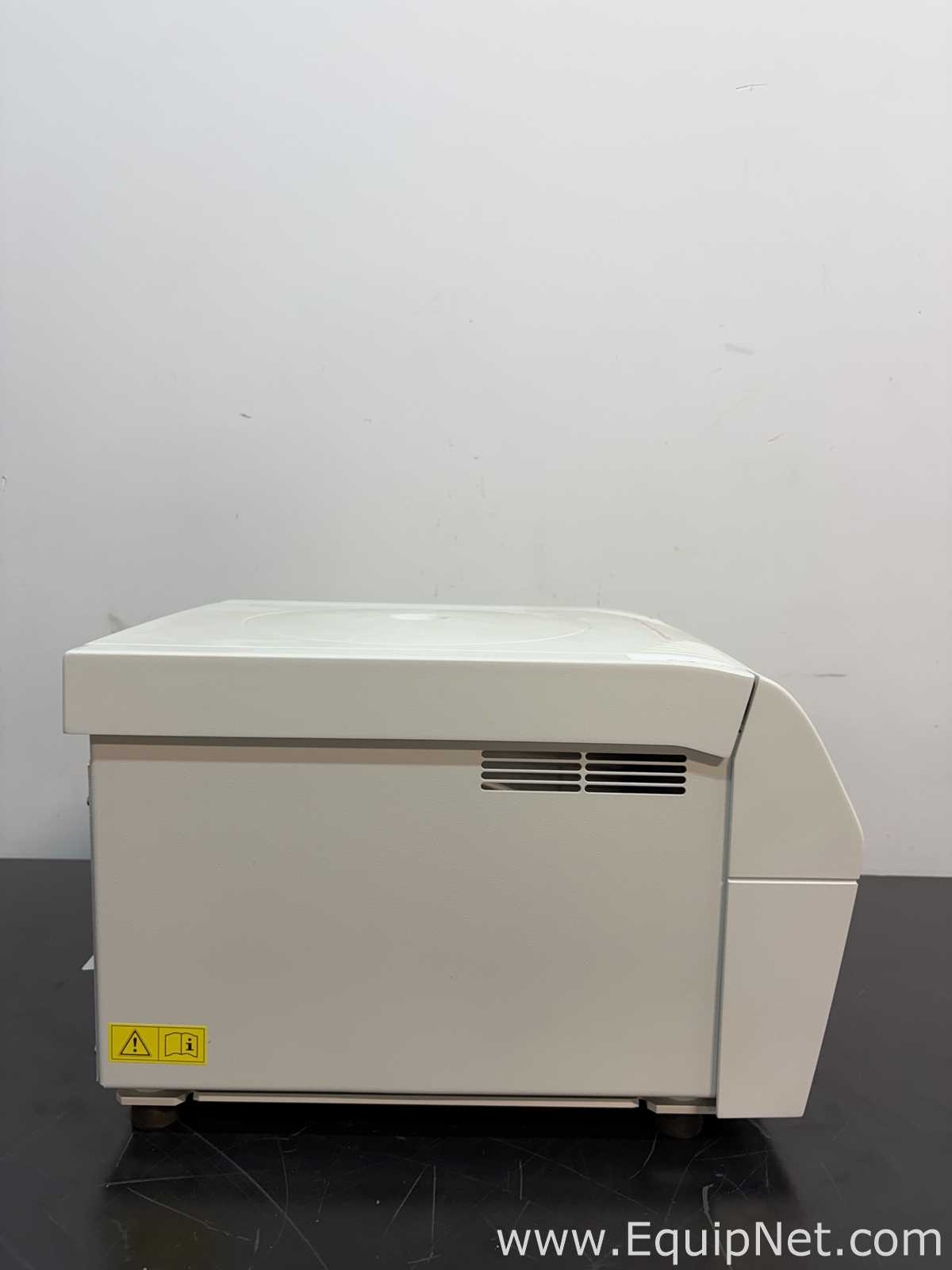 Centrífuga para laboratorio Thermo Fisher Scientific AccuSpin 24C