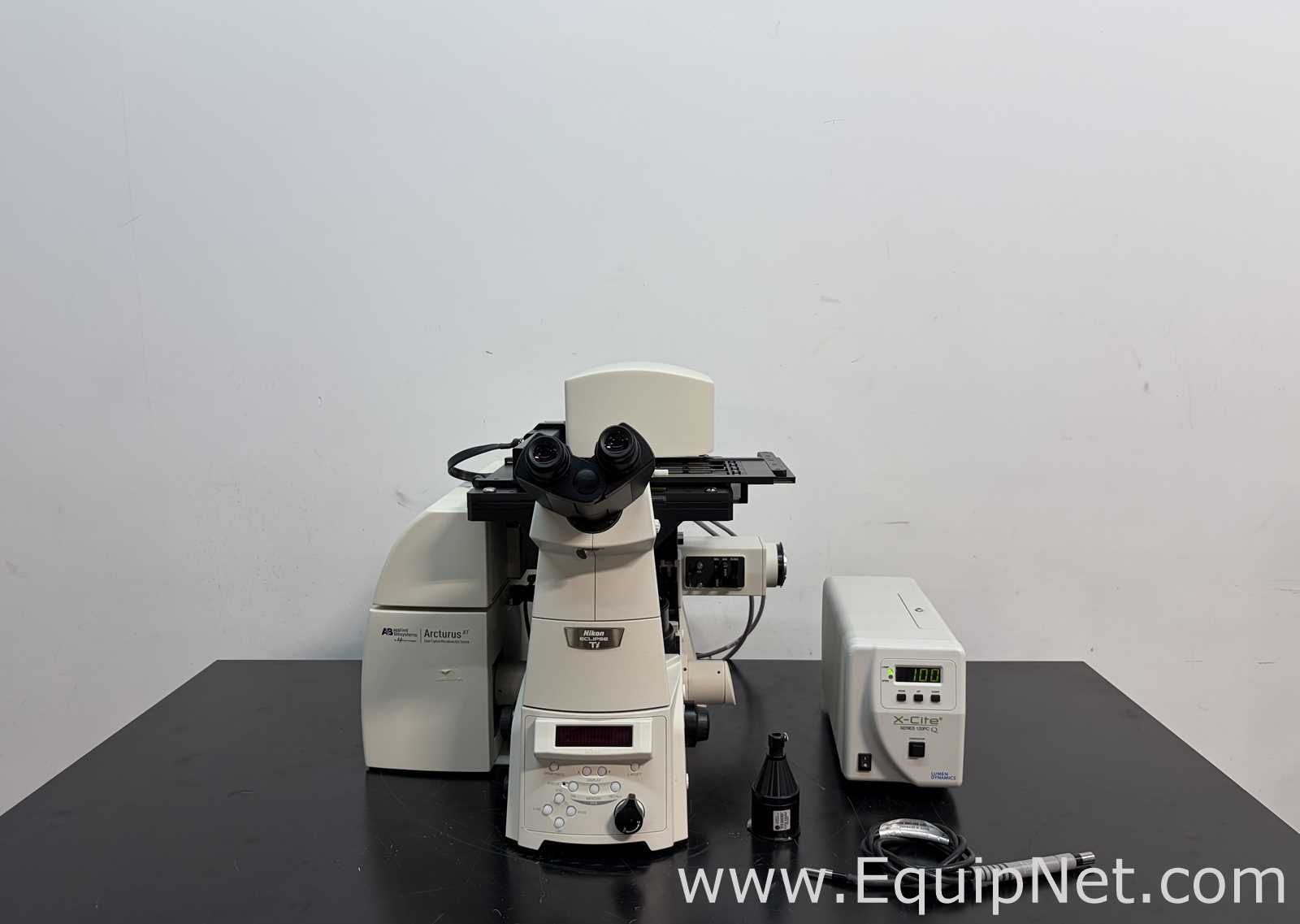 Microscopio Applied Biosystems ArcturusXT Microdissection Instrument