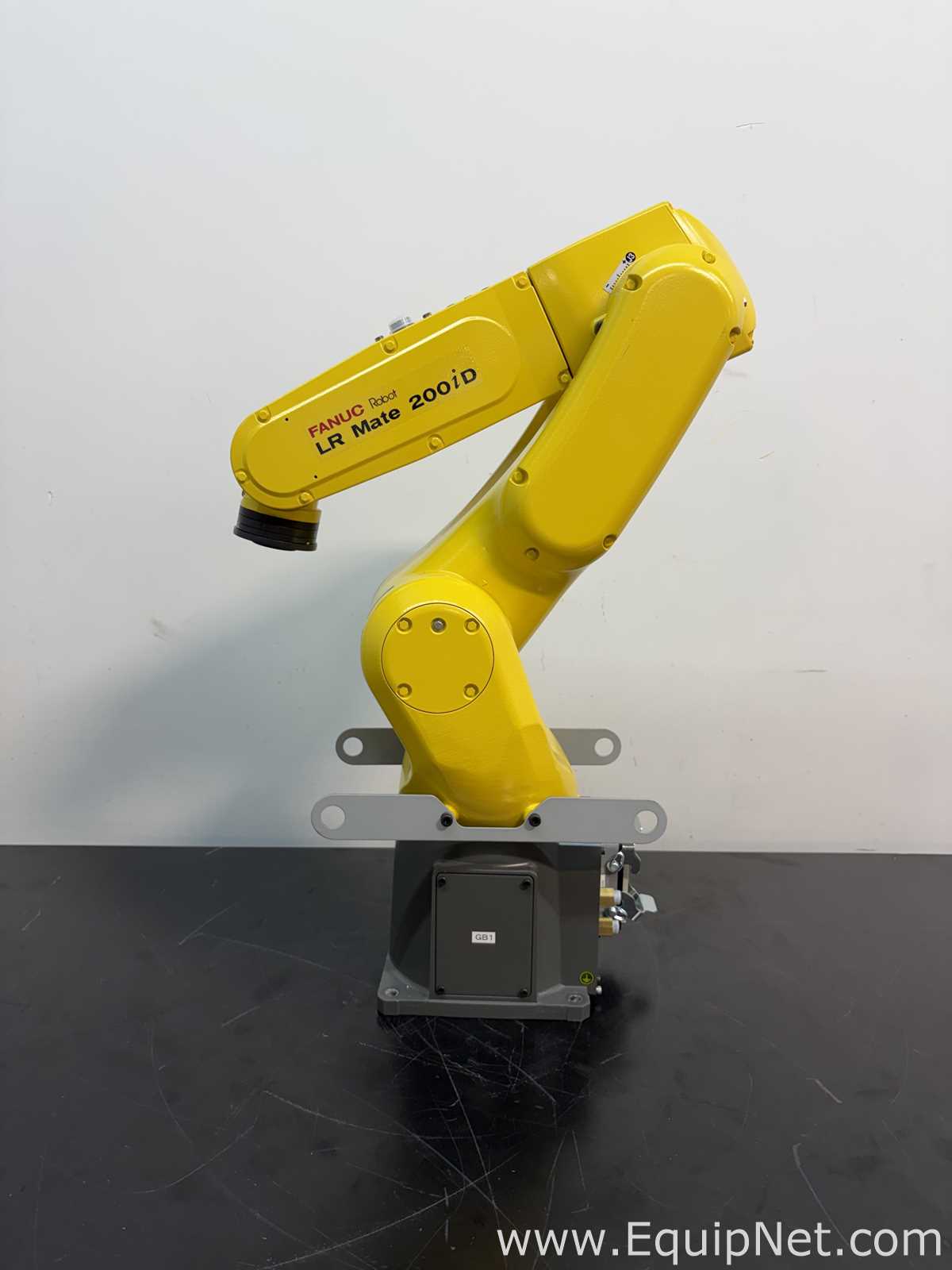 Fanuc LR Mate 200iD Compact 6-Axis Industrial Robot