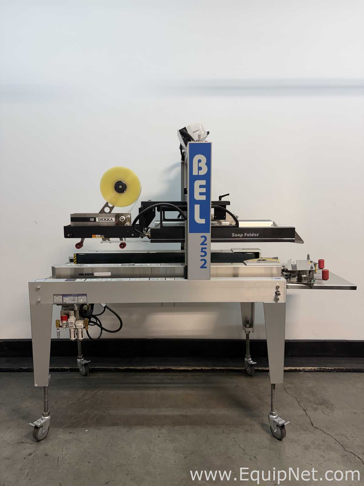 Máquina de Colocar Fita Wexxar Bel BEL 252