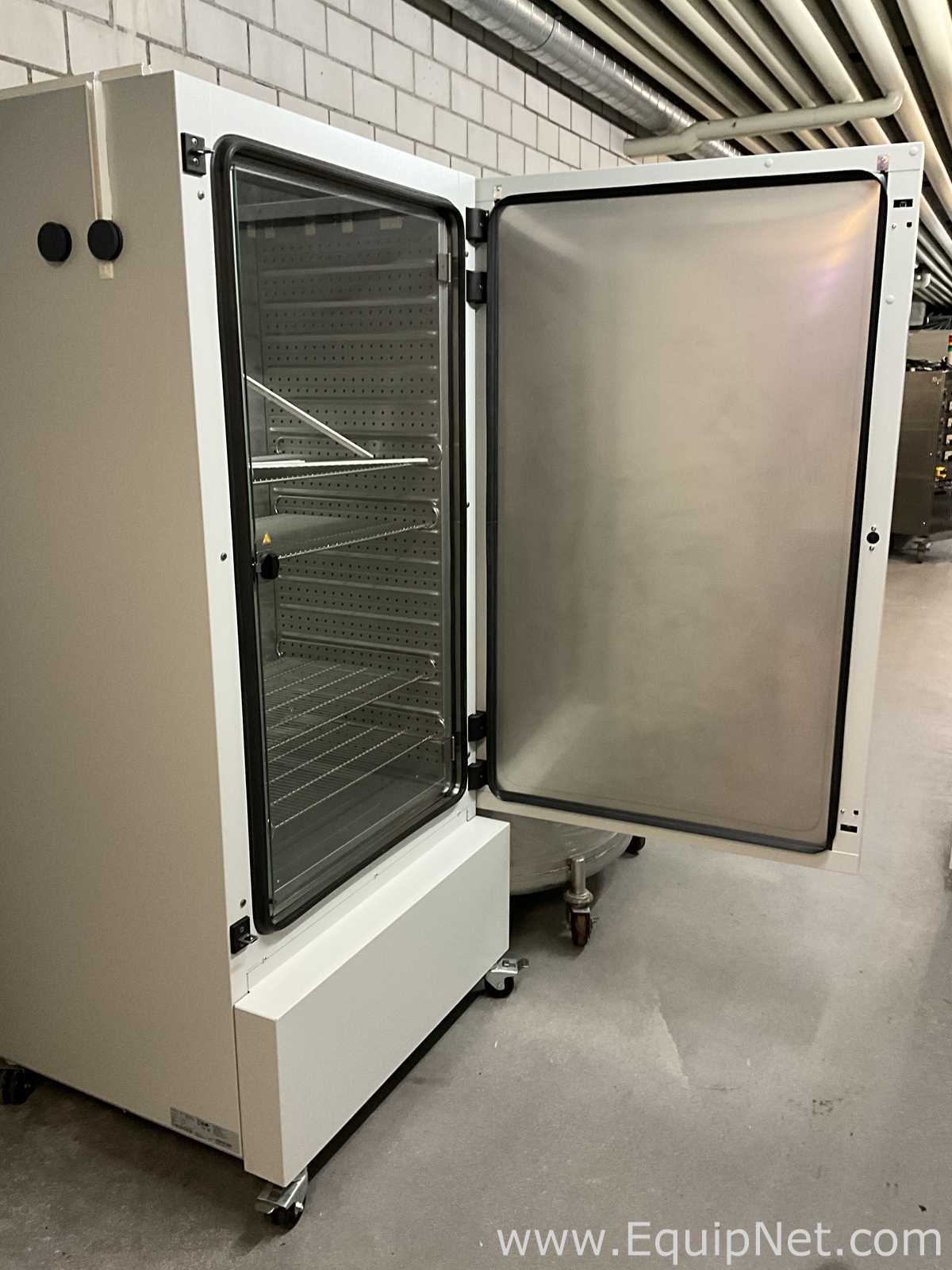 Binder KB 400 Cooling Incubator