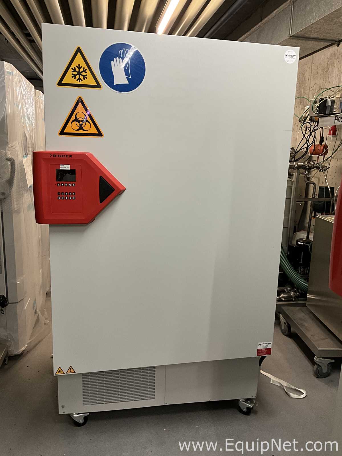 Freezer Binder UFV700