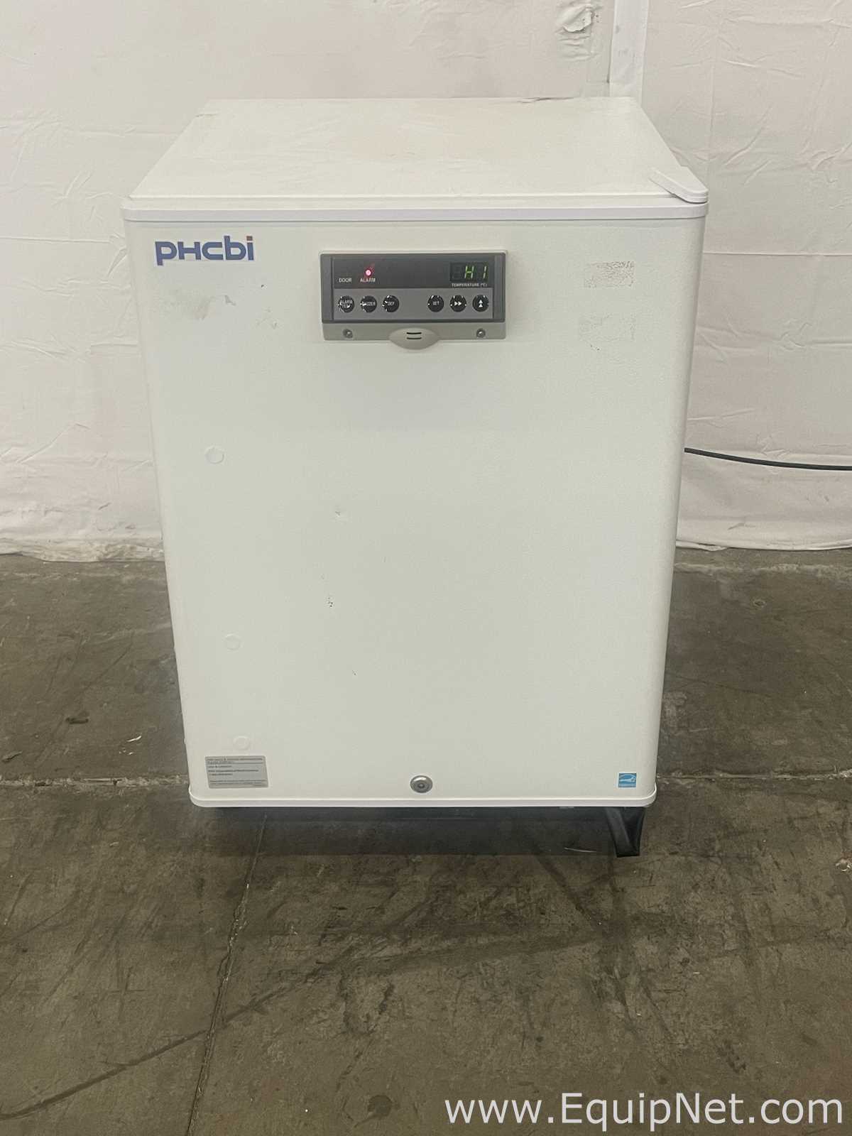 PHCBI SF-L6111W-PA Undercounter Freezer