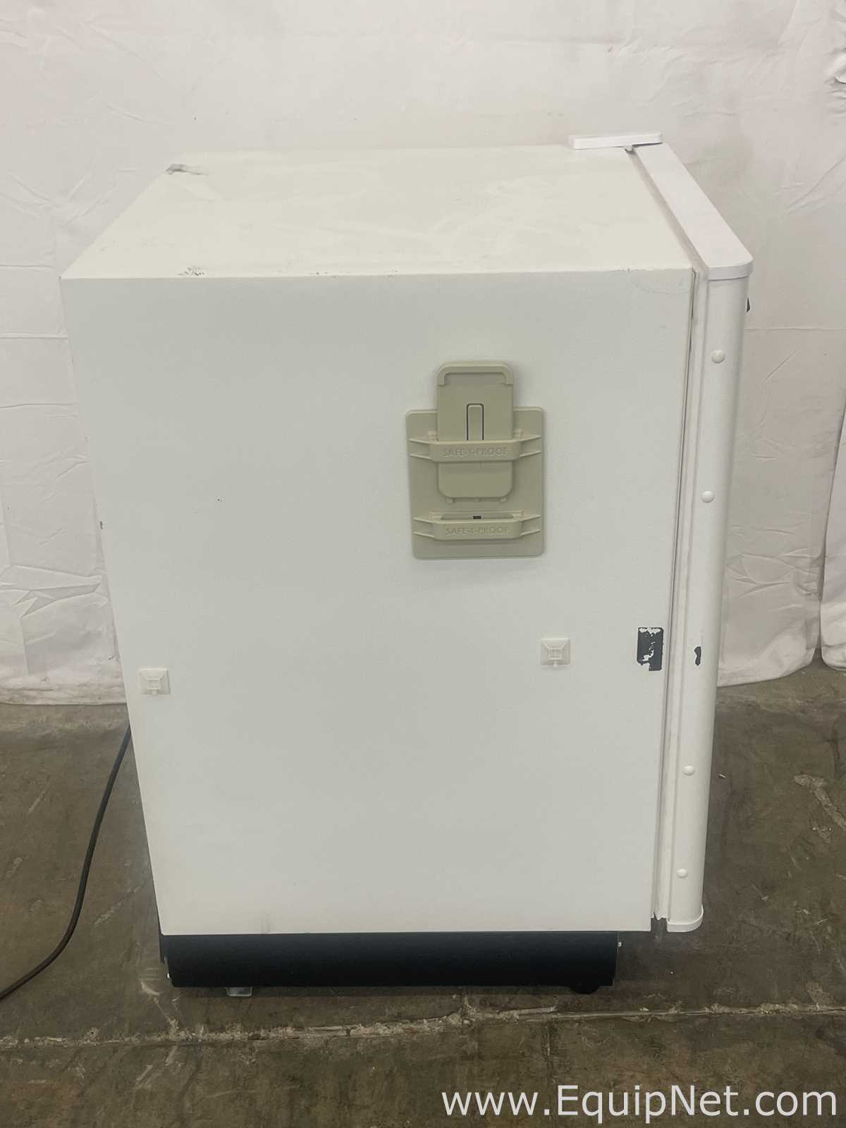 PHCBI SF-L6111W-PA Undercounter Freezer