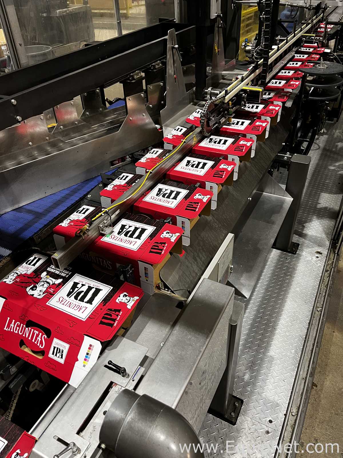 Encajadora Graphic Packaging Quikflex 300