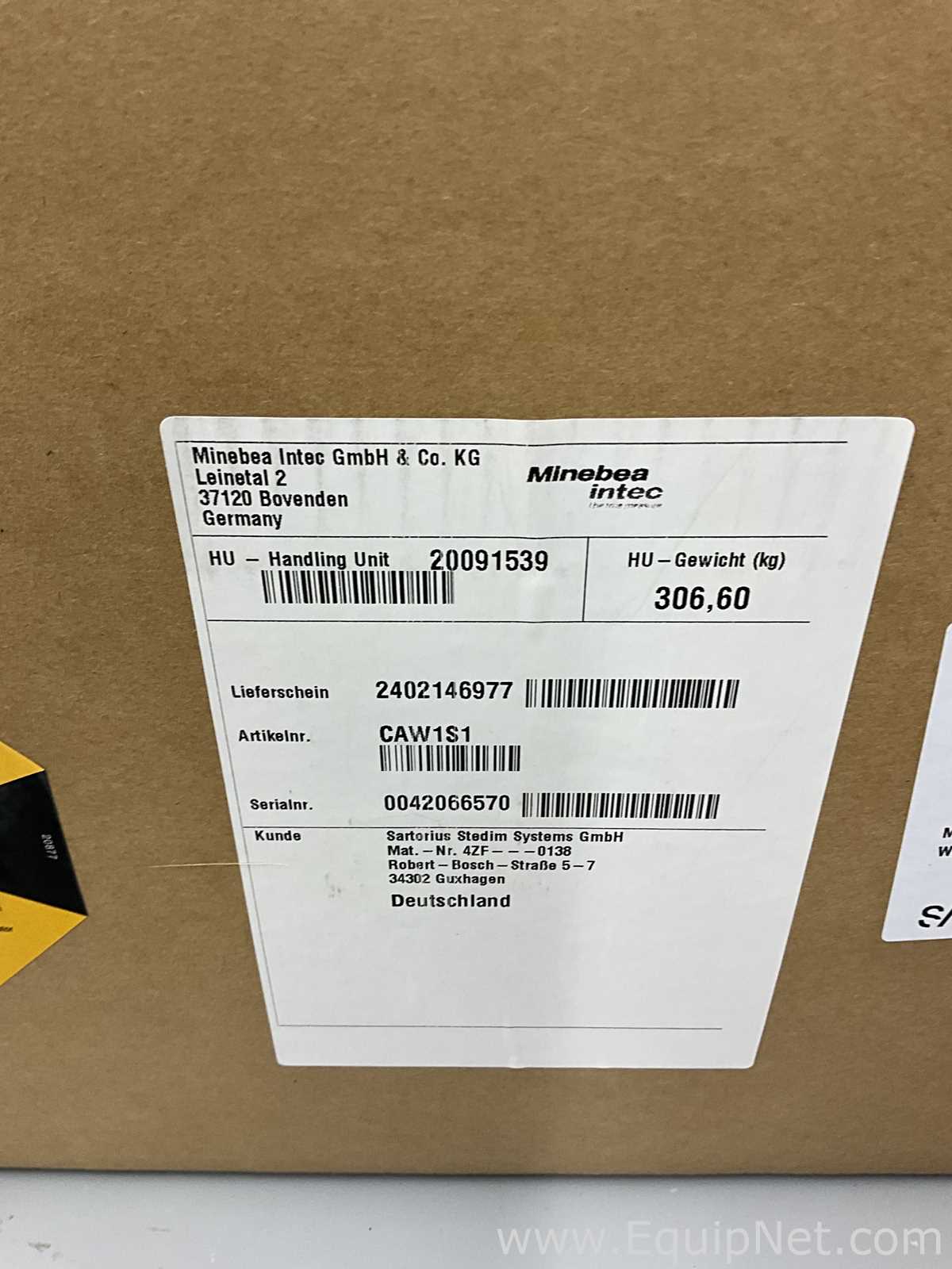 Unused Minebea Intec CAW1S1-30ED-I Benchtop Balance