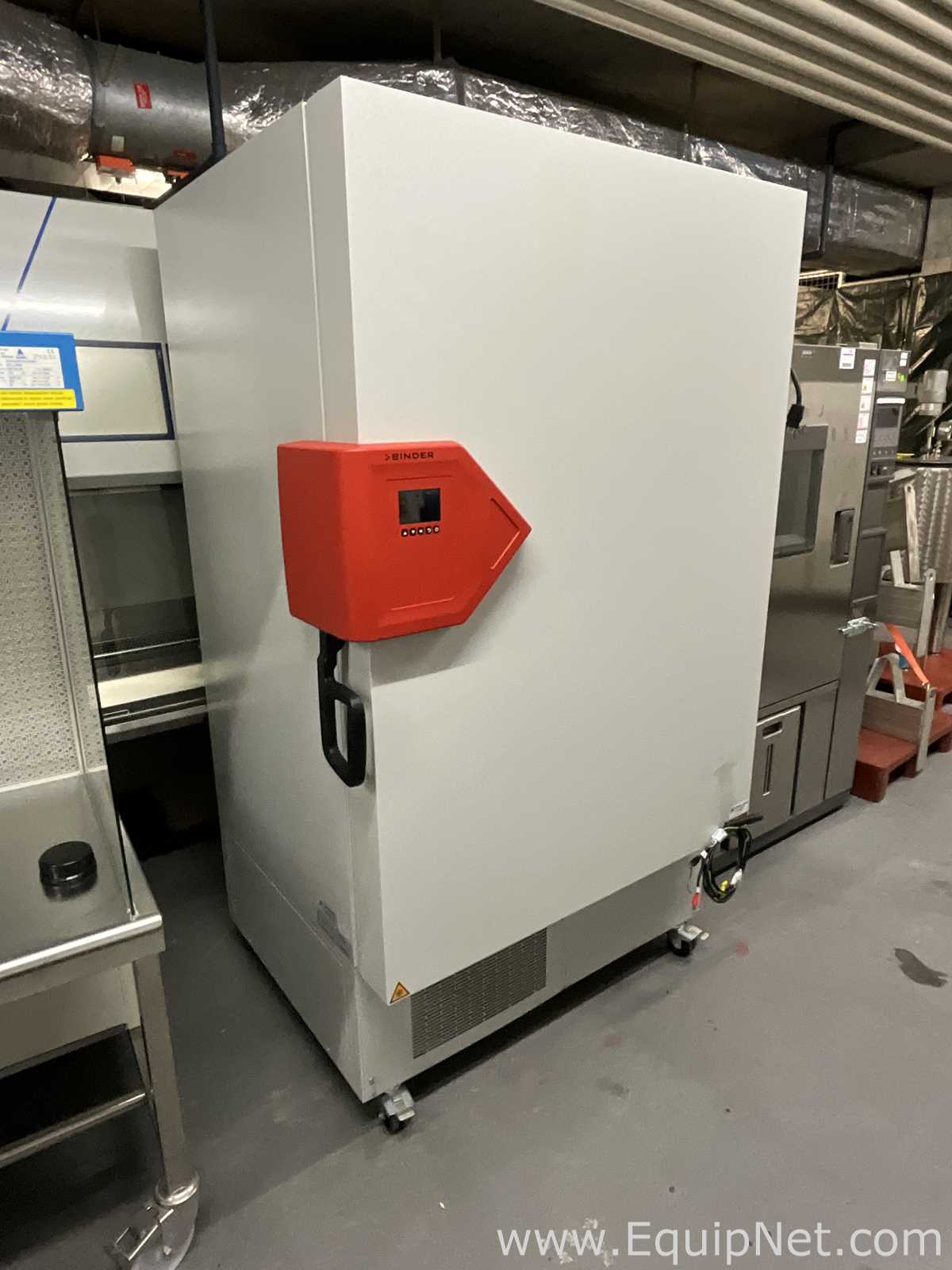 Freezer Binder UFV700