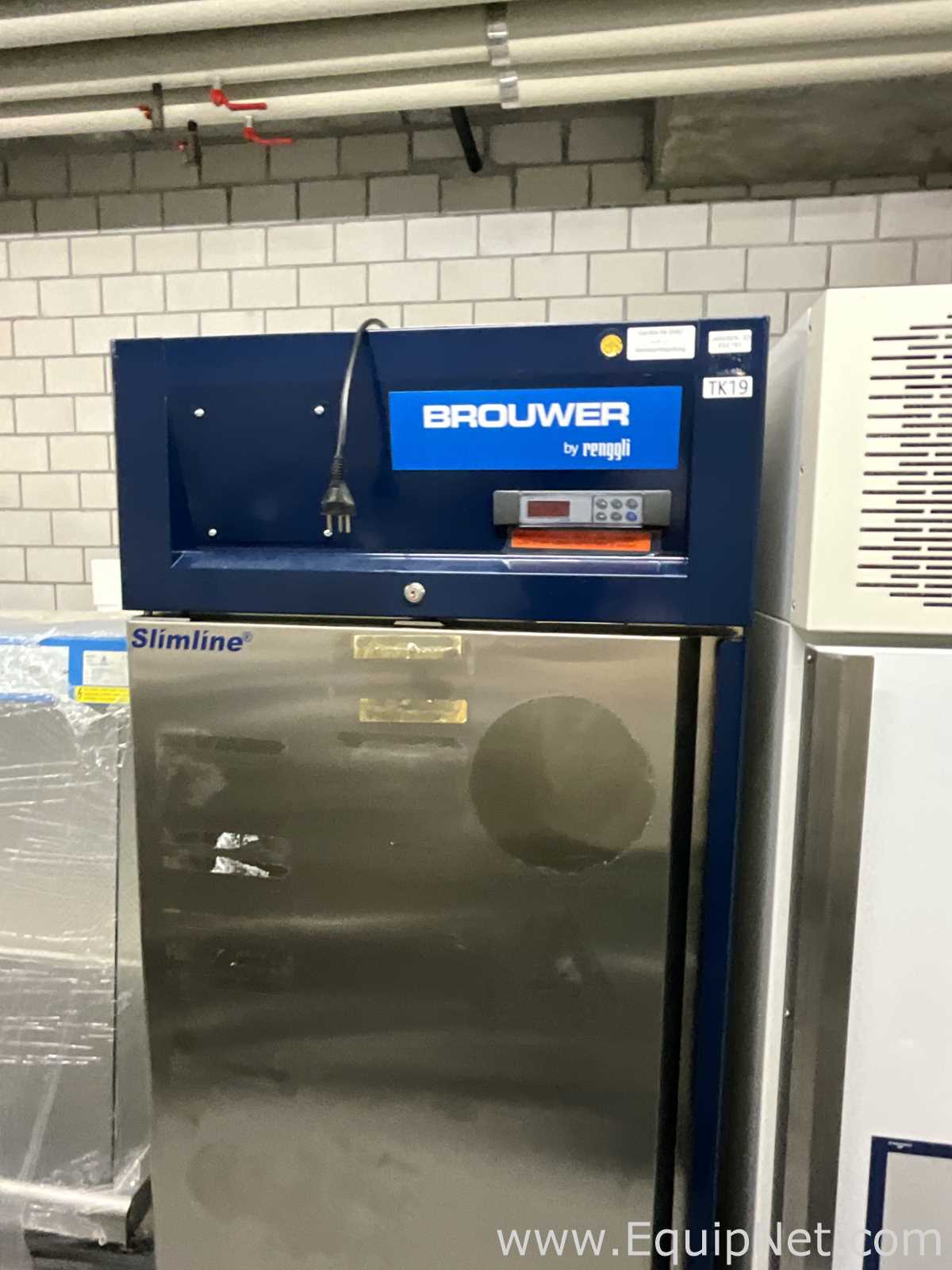 Linhas de Lavadora e Secador de Vidraria Brouwer LF700