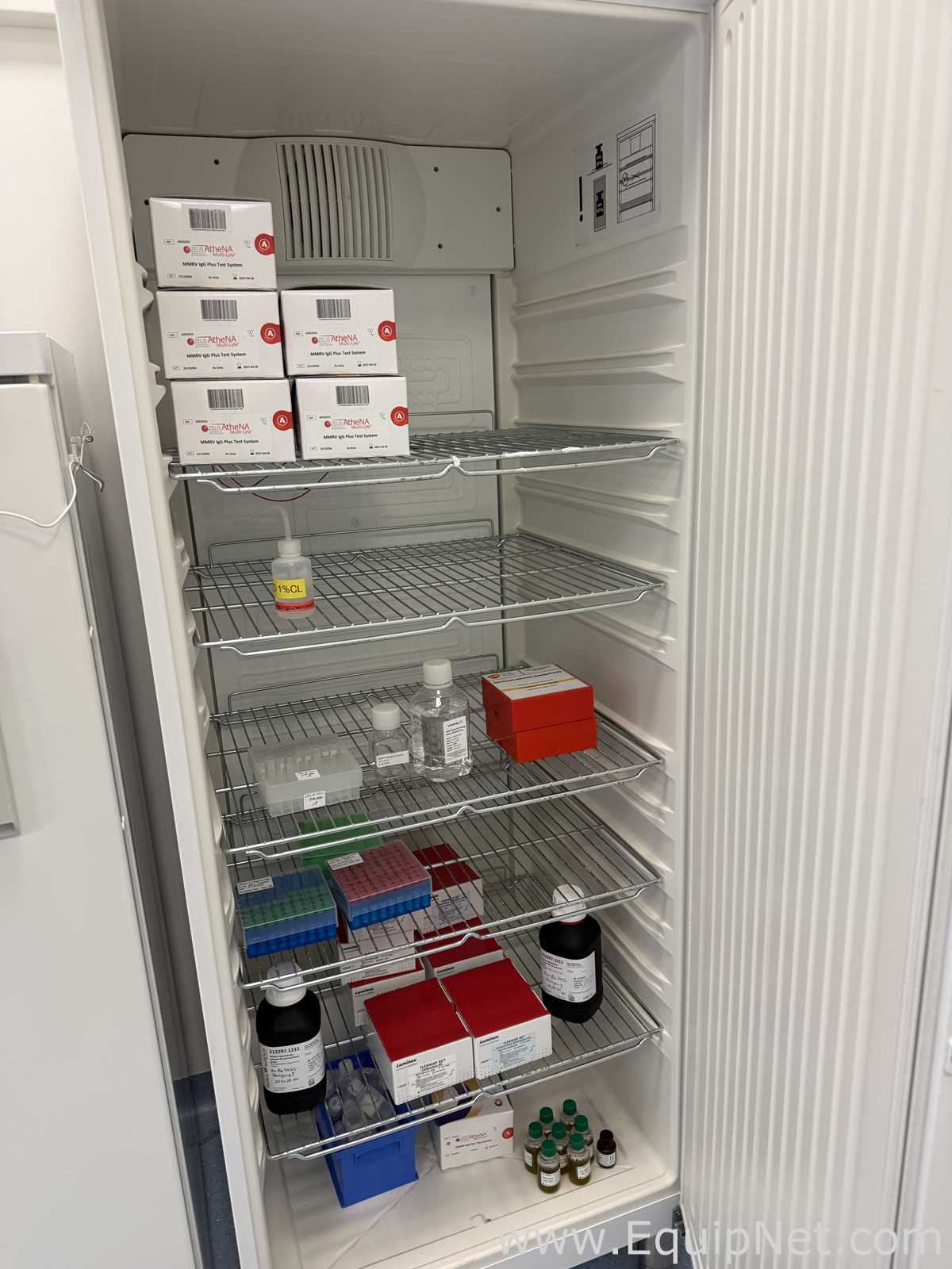 Liebherr GKv 6410 Index 20G/001 663L Upright Laboratory Refrigerator