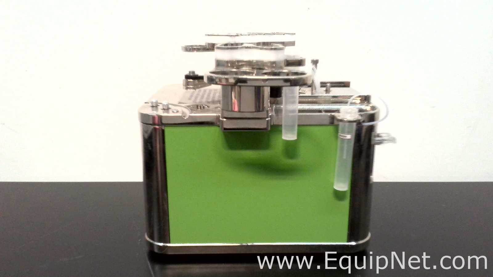 Manejadora de Líquidos Formulatrix Mantis V3.3 ACC RFID