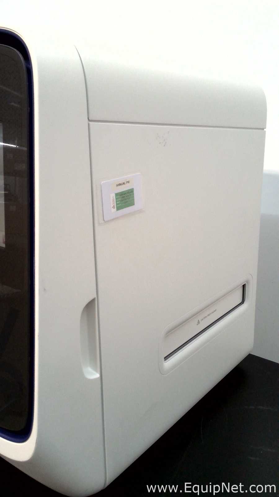 Applied Biosystems QuantStudio 6 Flex Real-Time PCR System