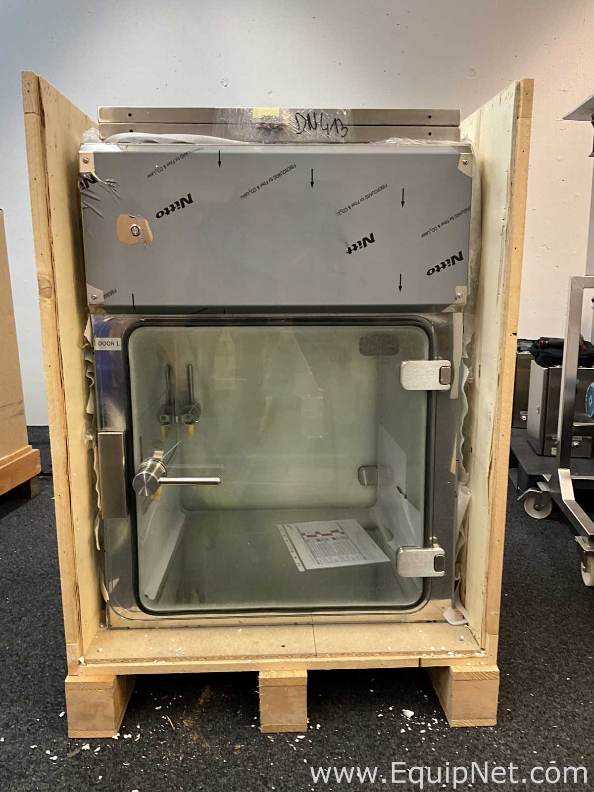 Unused Custom Made Material Airlock Double Door Clean Rom Transfer Hatch