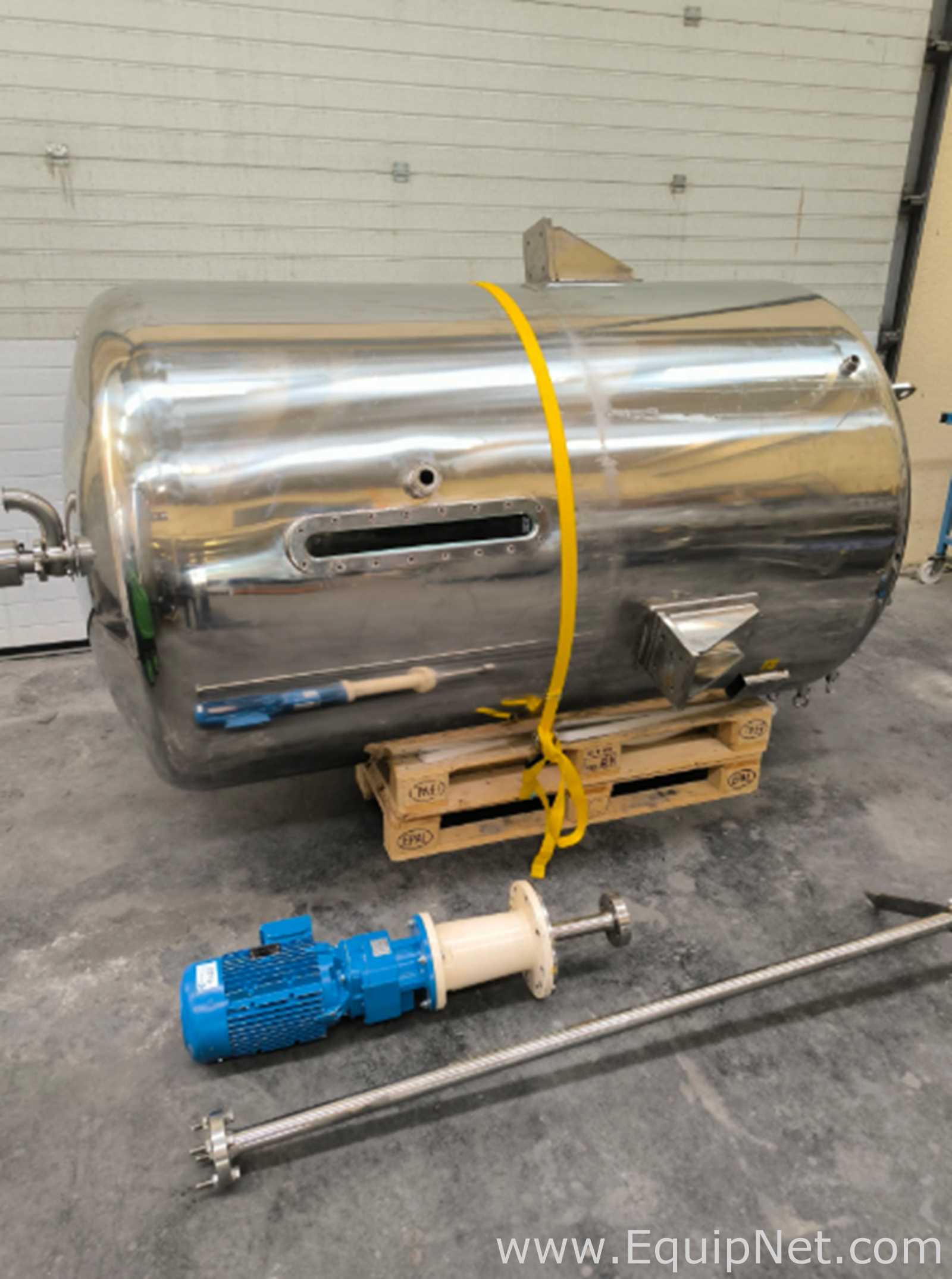 Tank Inoxcal Stainless Steel 2500 Litres With Agitation
