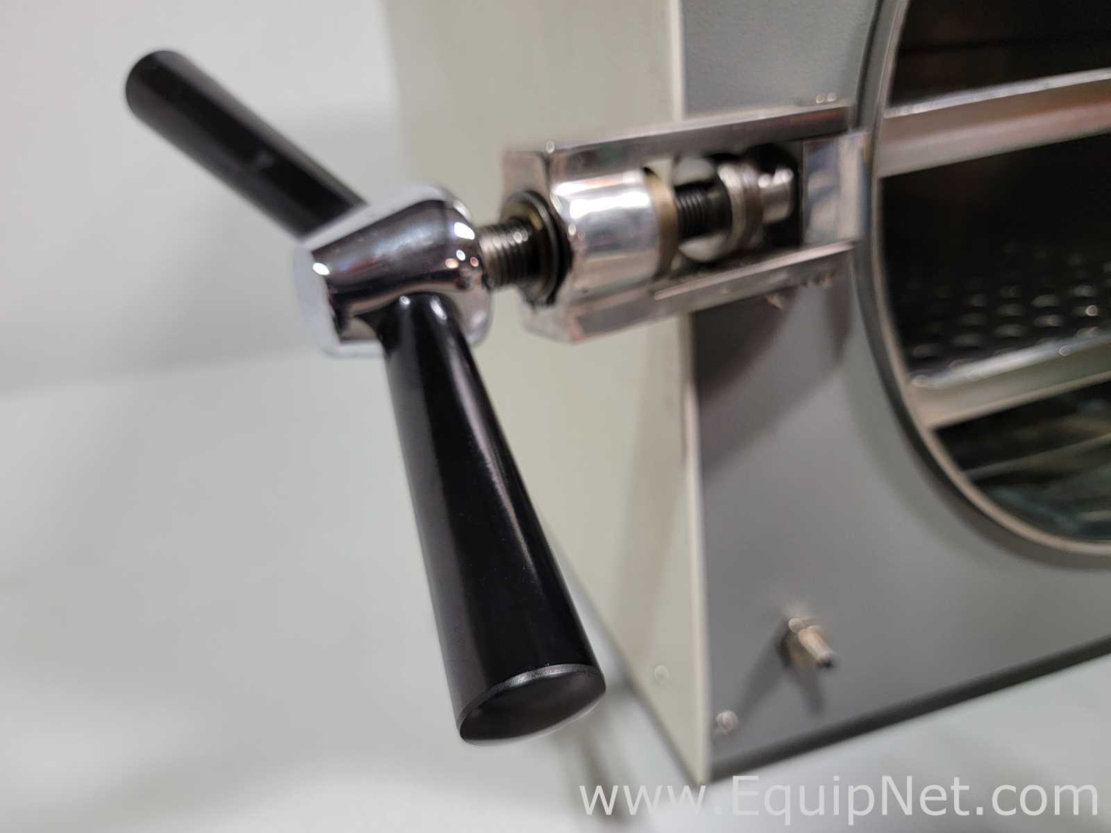 Tuttnauer  3870E Autoclave Steam Sterilizer