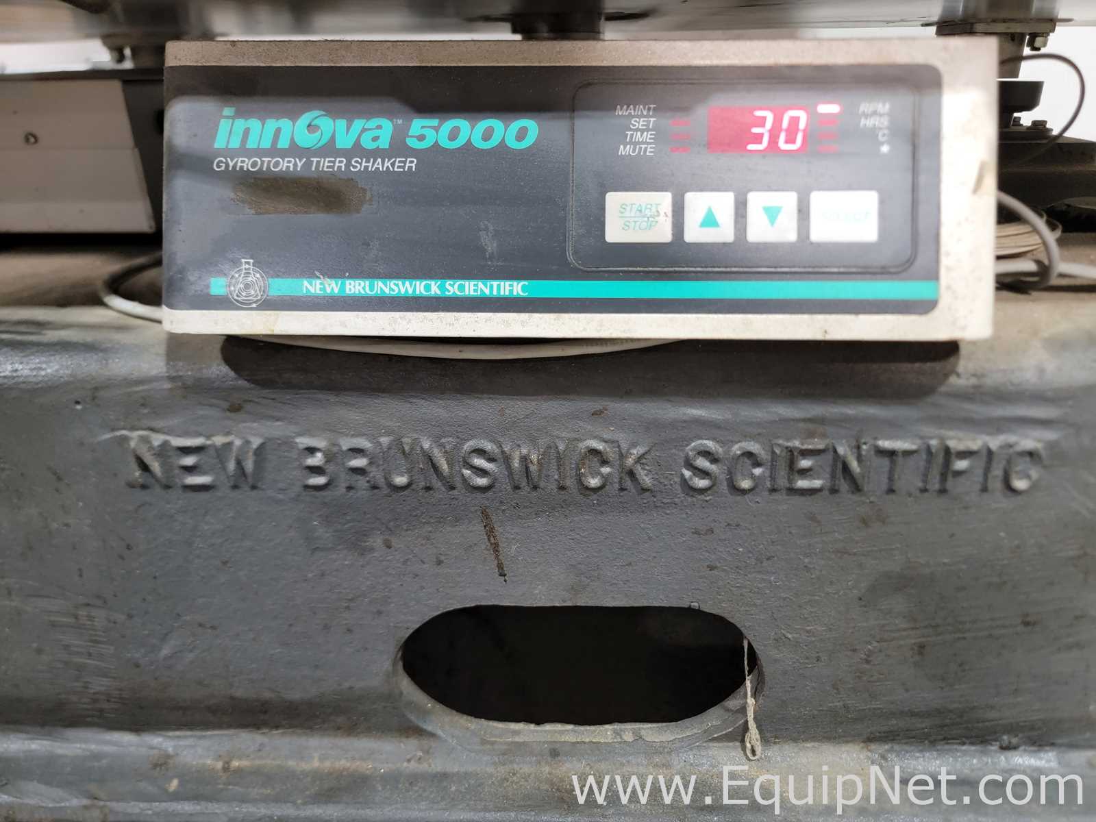 Agitador Eppendorf New Brunswick Innova 5000