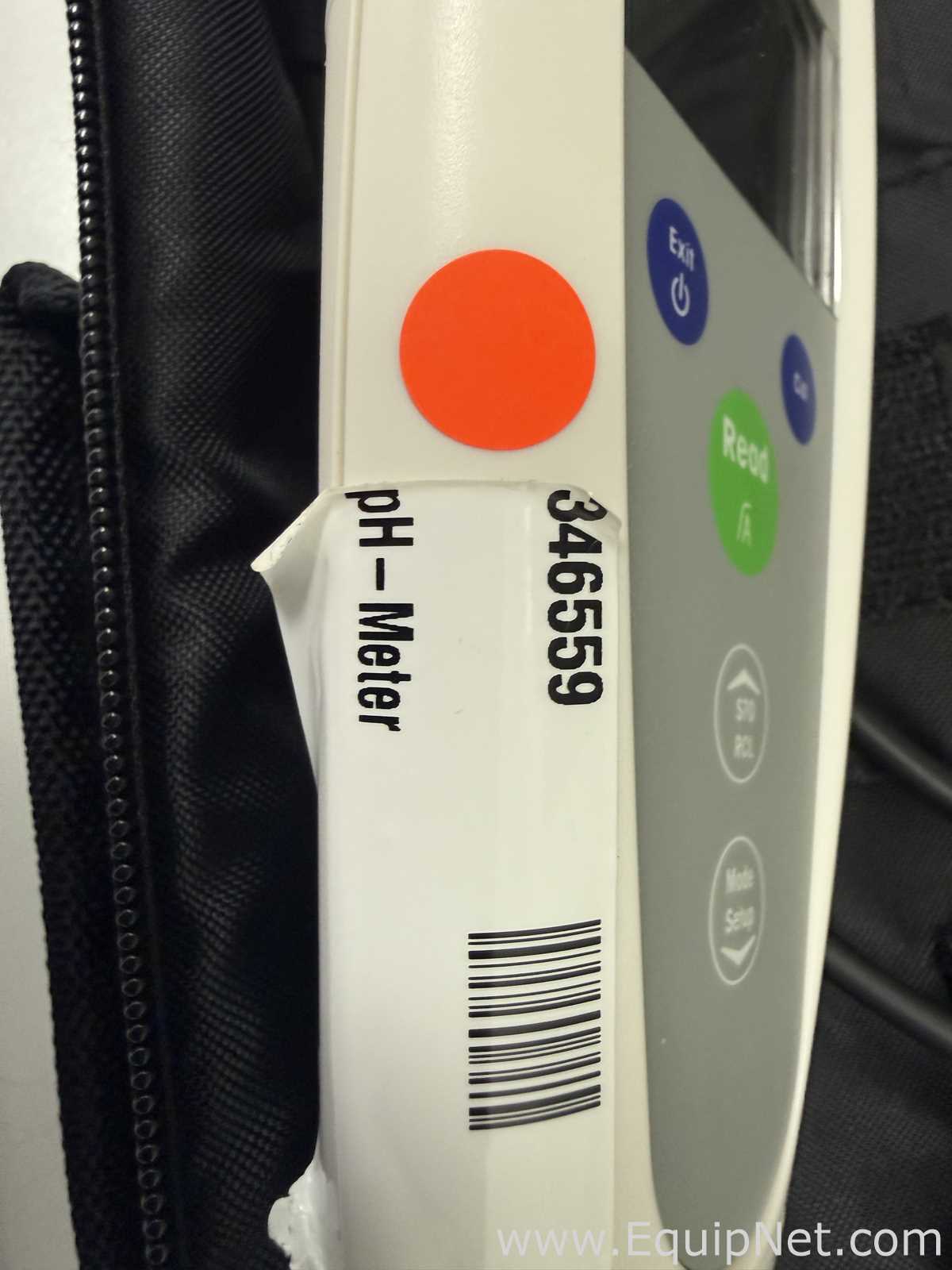 Mettler Toledo FG2 pH Meter with Carrying Case