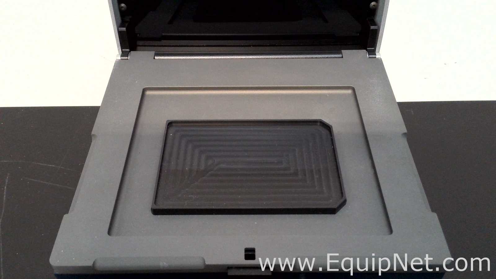 Empilhadora e Manipuladora de MicroPlaca BTX HT200