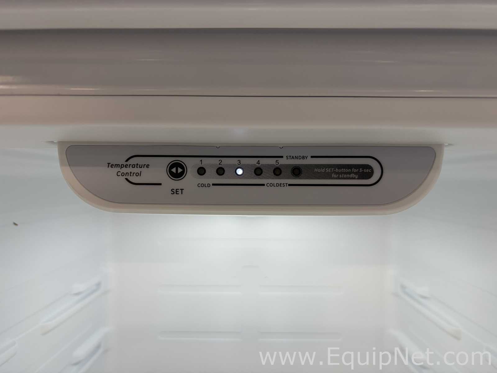 Thermo Scientific GTTSV18CPSA General-Purpose Laboratory Refrigerator/Freezer Combination Unit