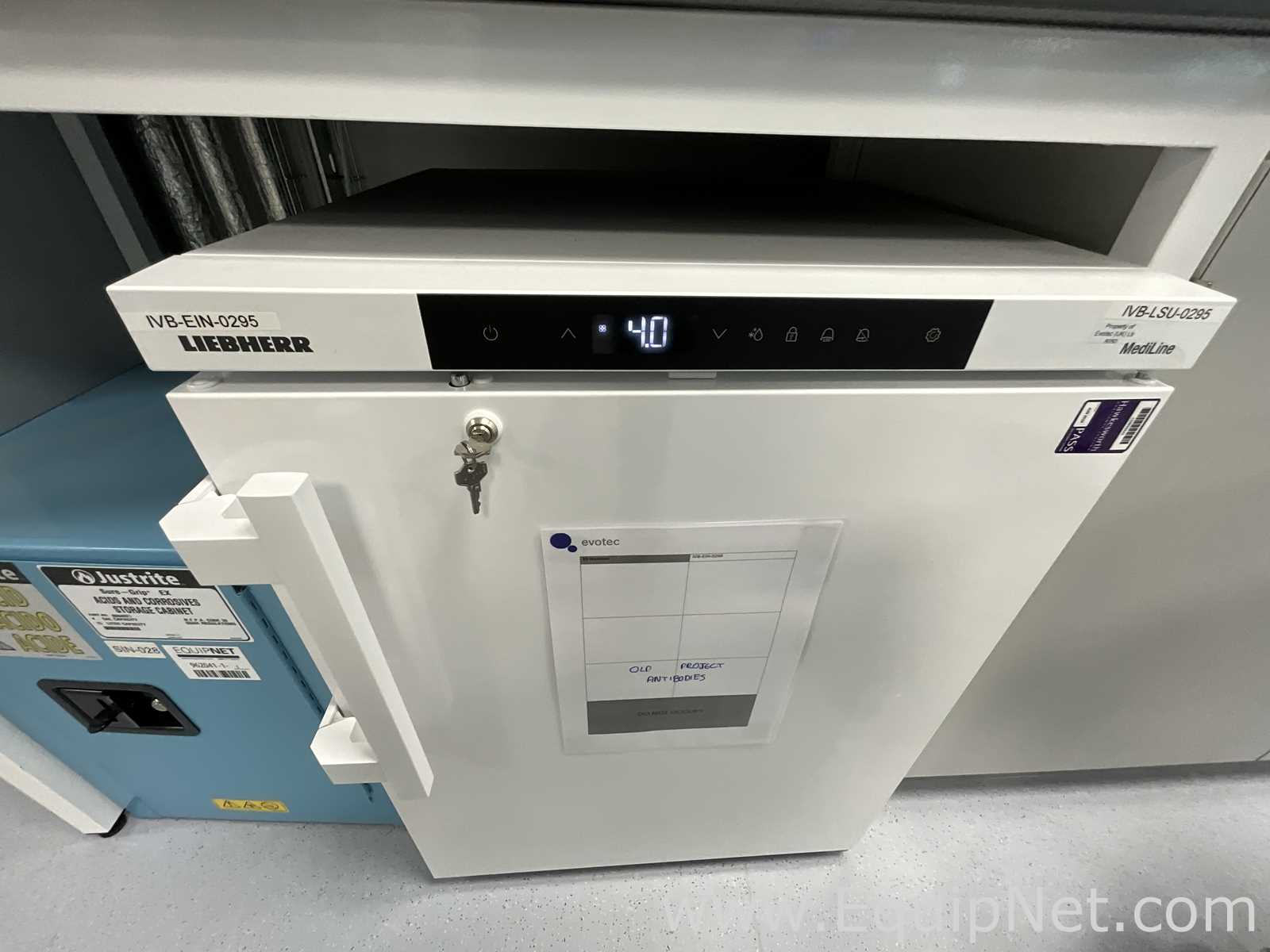 Liebherr LKUv 1610 133 Litre Under Counter Laboratory Refrigerator