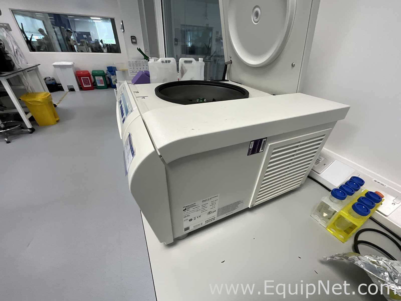 Centrífuga para Laboratórios Fisher Brand GT2R