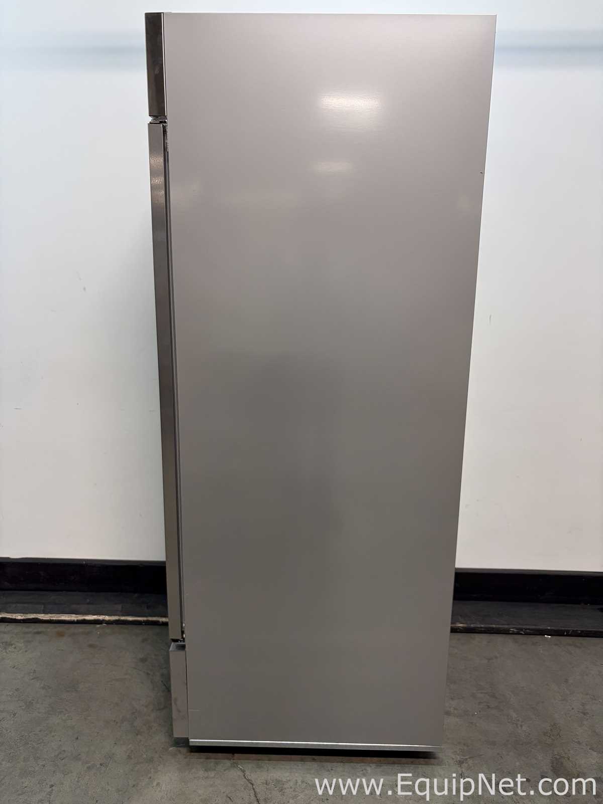 Fisher Scientific MR30SS-SAEE-FS Isotemp Refrigerator