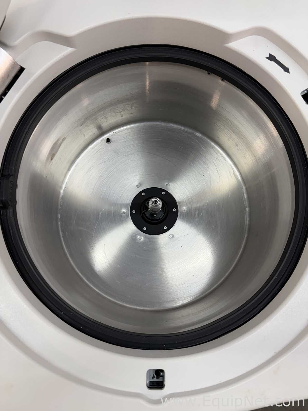 Beckman Coulter JNX-26 Floor-Model Refrigerated Centrifuge