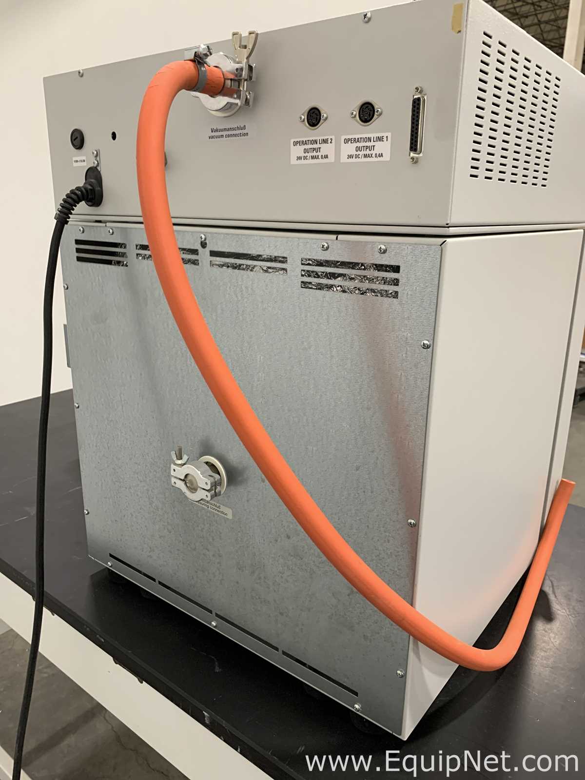 Binder VD 23 Vacuum Oven with Vacuum Pump