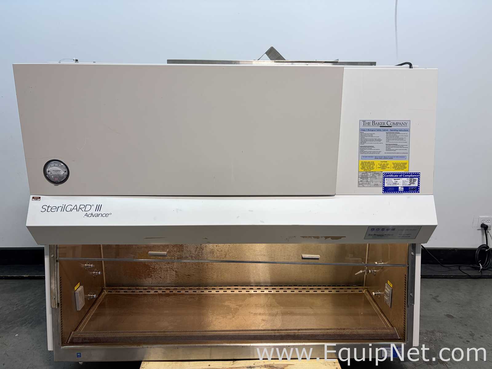 Baker Company SG603 SterilGARD III Advance Biological Safety Cabinet