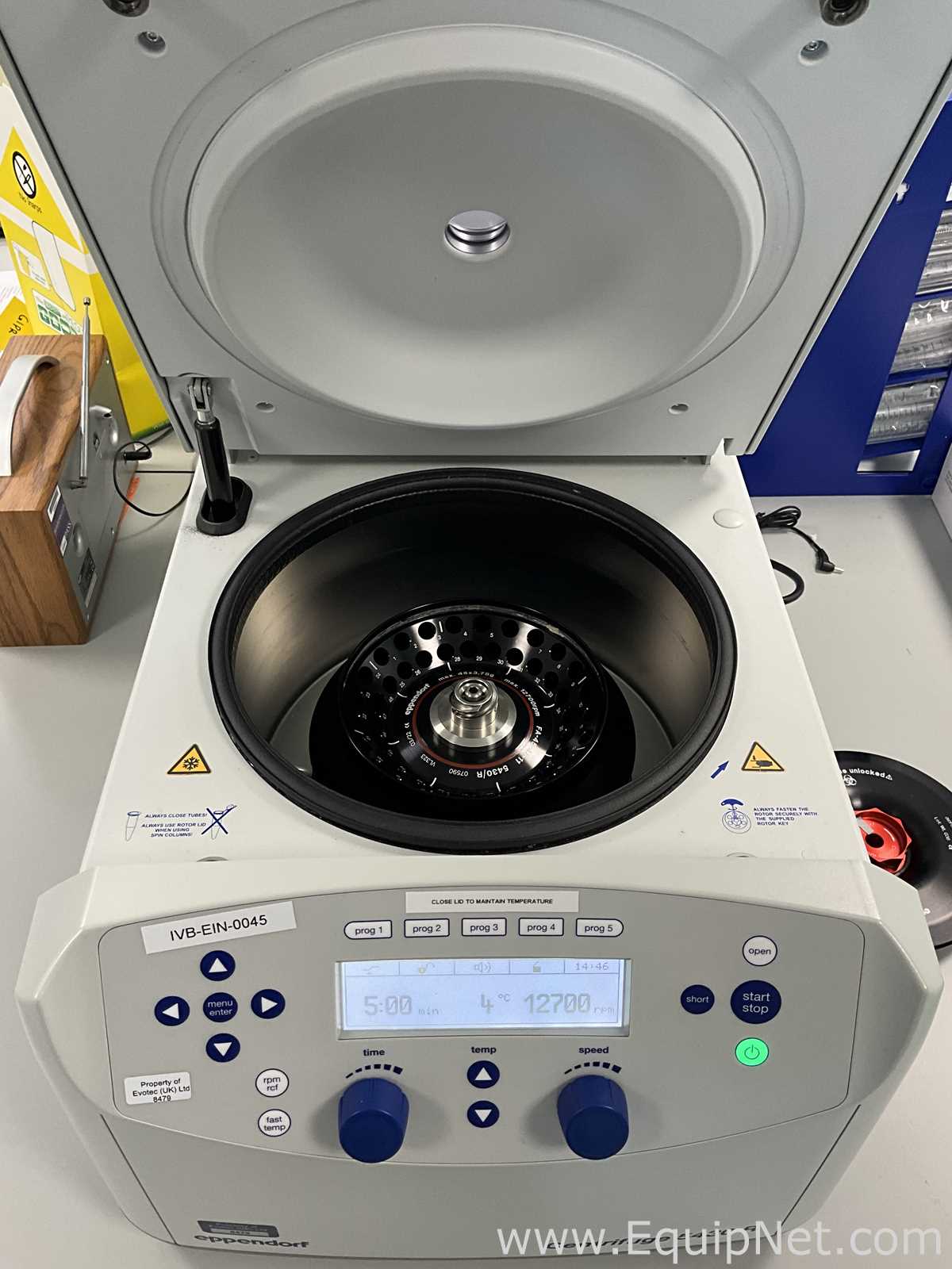 Eppendorf 5430 R Refrigerated Laboratory Centrifuge