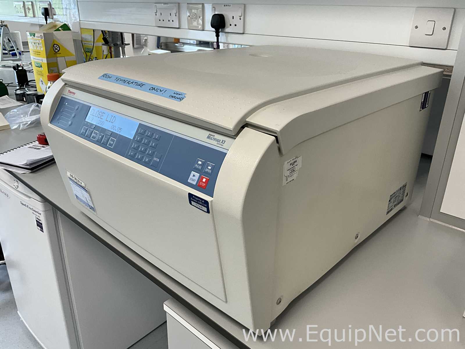 Thermo Fisher Scientific Heraeus Multifuge X3 Laboratory Centrifuge