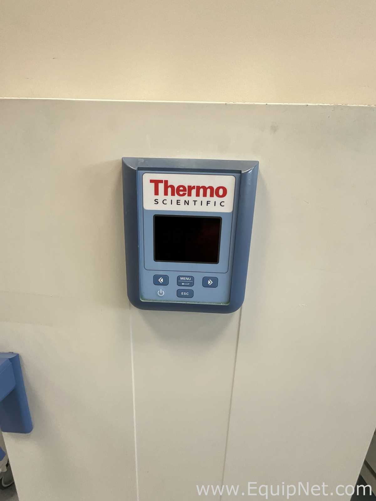 Estufa para Laboratórios Thermo Scientific Heratherm OMS180