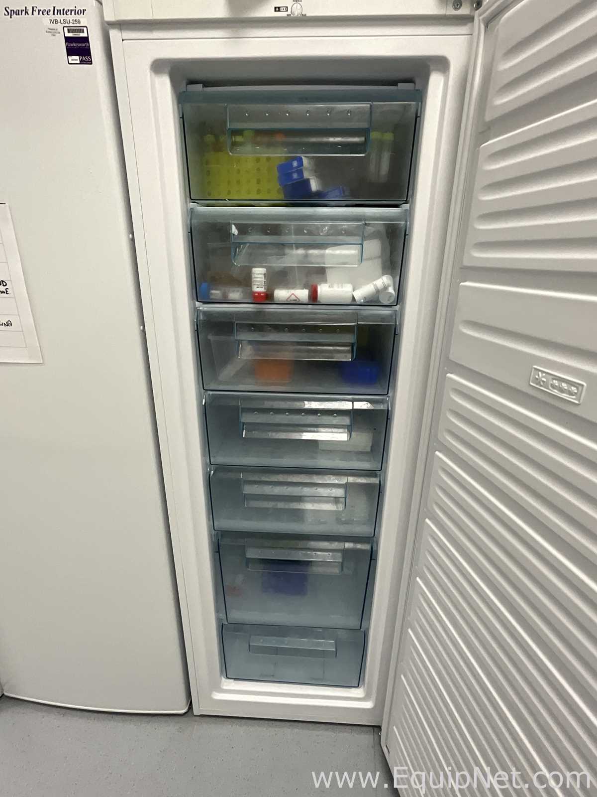 Congelador BioCold Scientific Inc. BIO270FZSS.  235 Litros