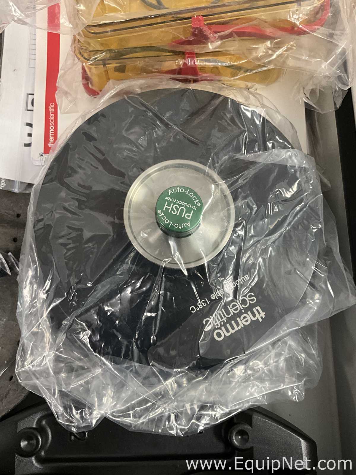 Thermo Fisher Scientific Megafuge ST1 Plus Laboratory Centrifuge