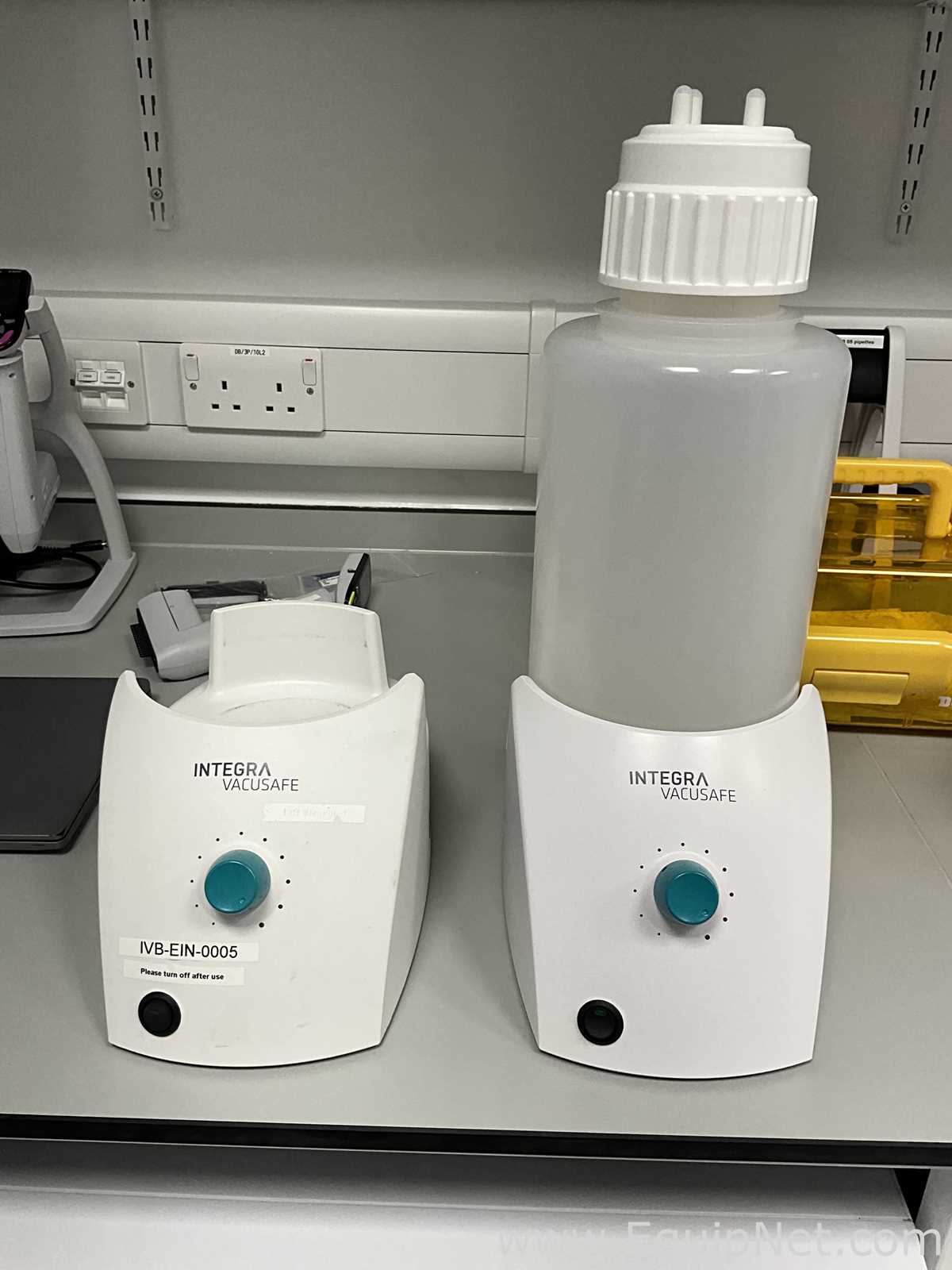 Lote de 2 Bomba de Vacío Integra Biosciences AG Vacusafe