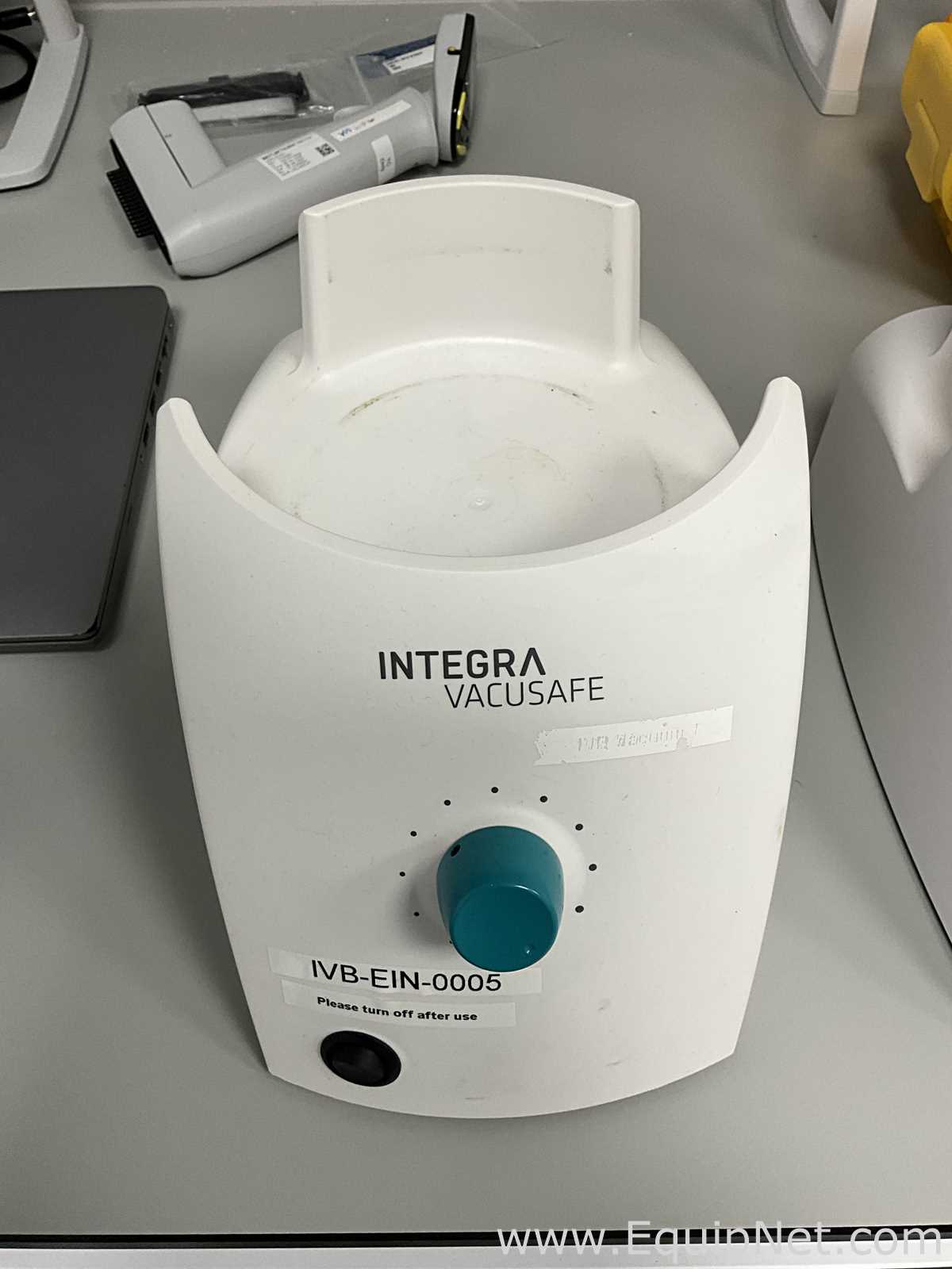 Lote de 2 Bomba de Vacío Integra Biosciences AG Vacusafe