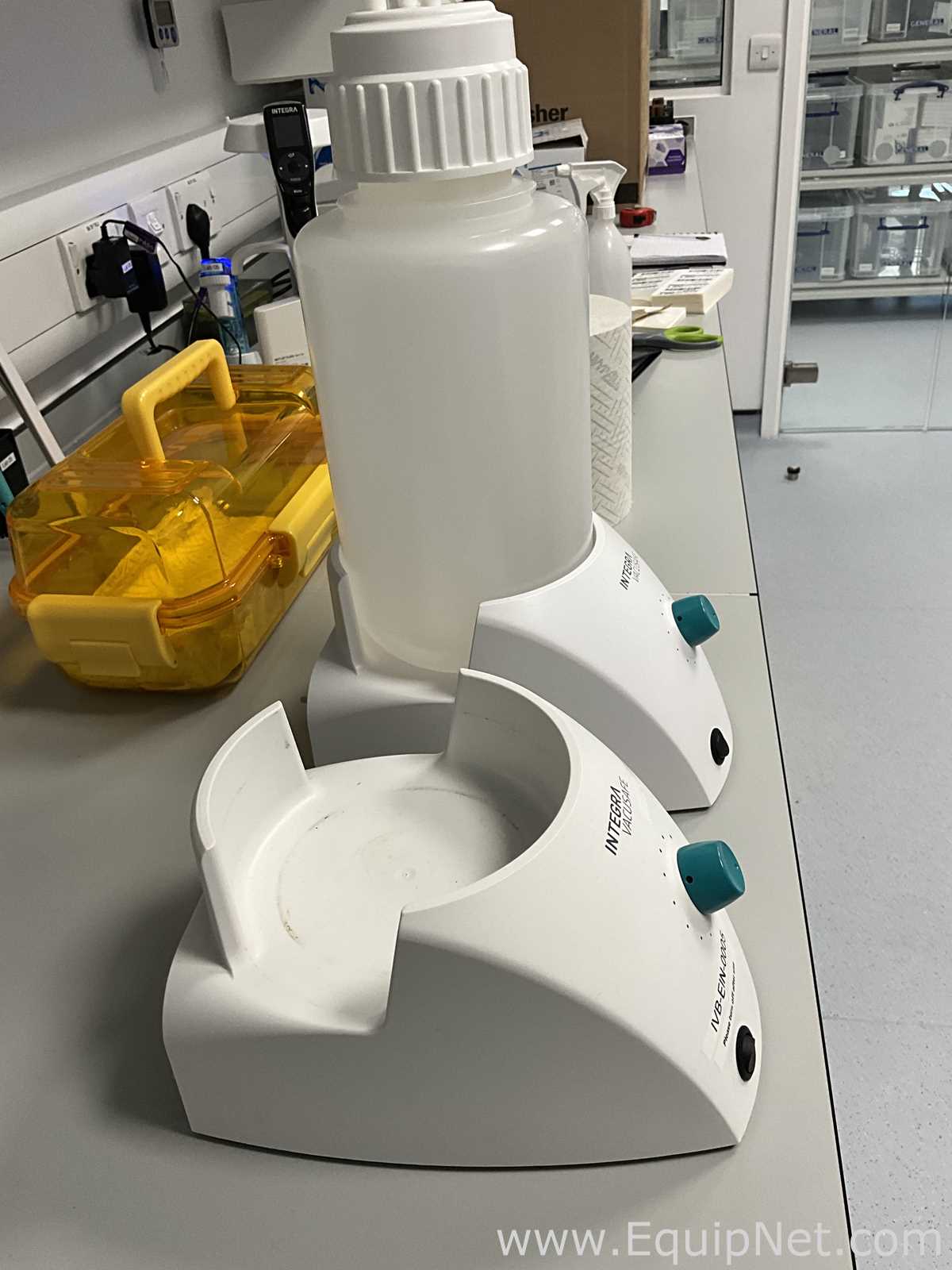 Lote de 2 Bomba de Vacío Integra Biosciences AG Vacusafe