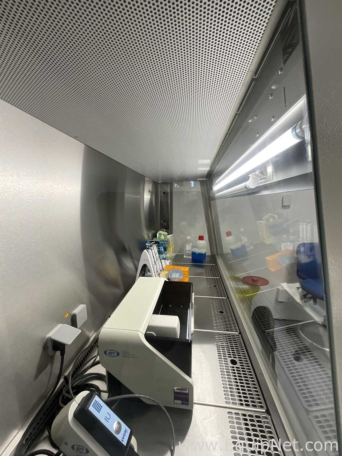 Cabine de Segurança Biológica Thermo Scientific Herasafe 2025 1.8