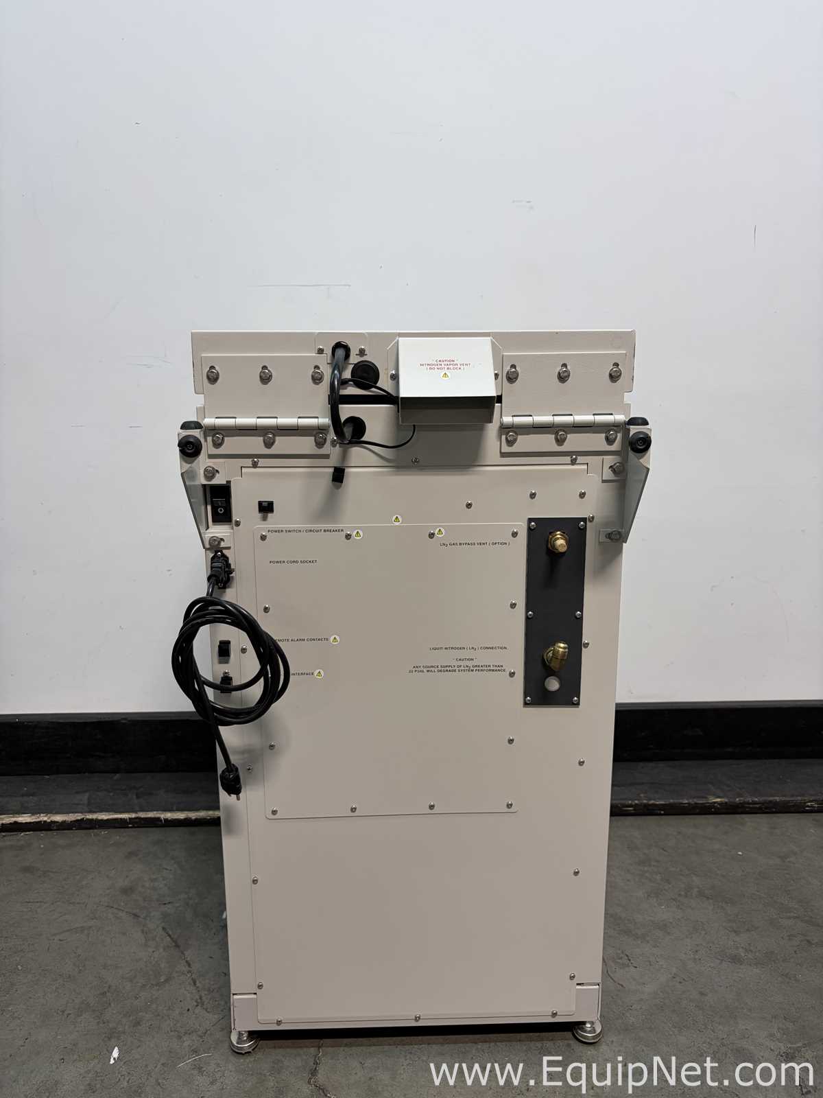 Equipamento de Apoio Criogênico Thermo Fisher Scientific 7400