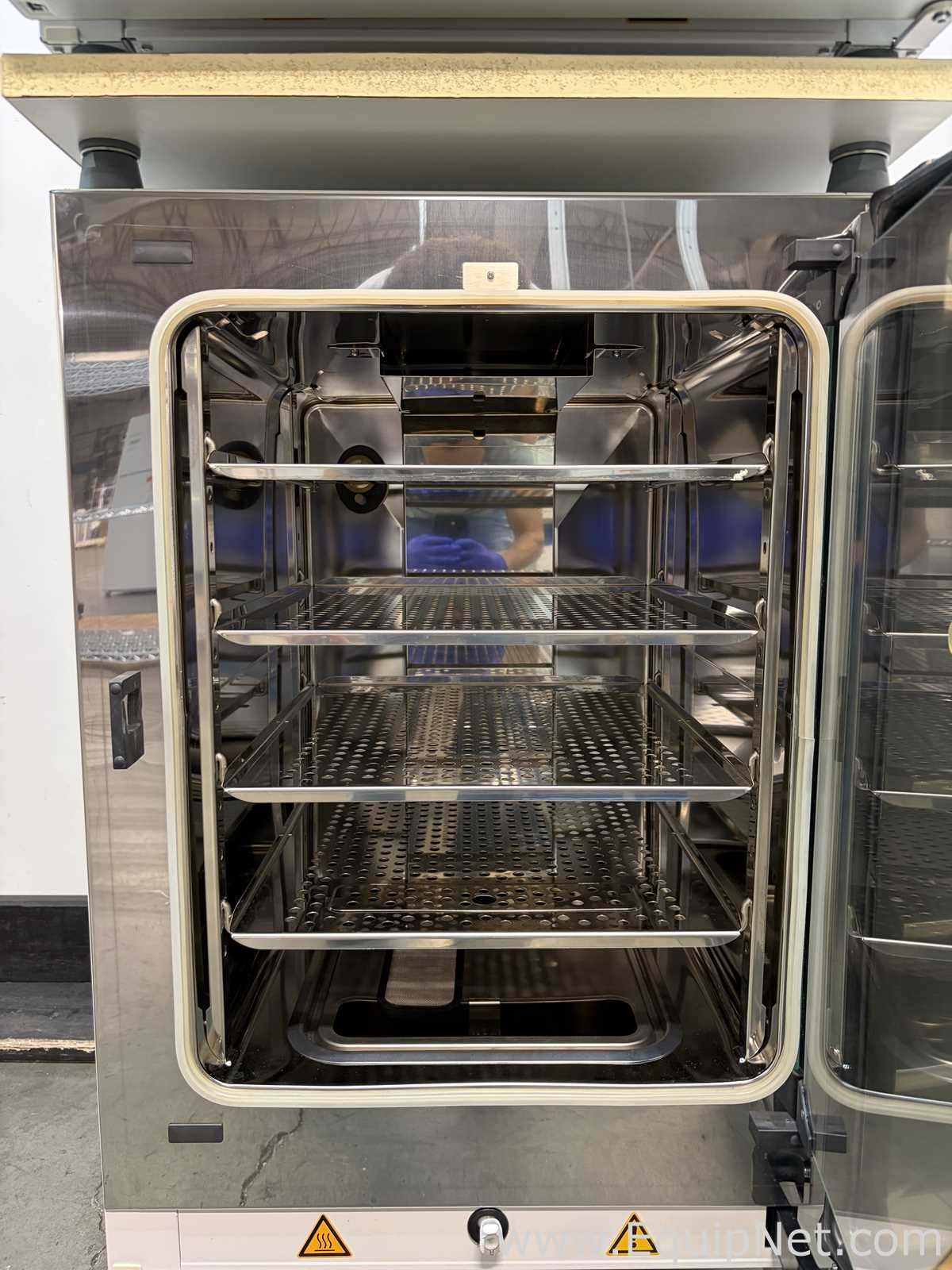 Thermo Scientific Heracell Vios 160i Double Stack Incubators