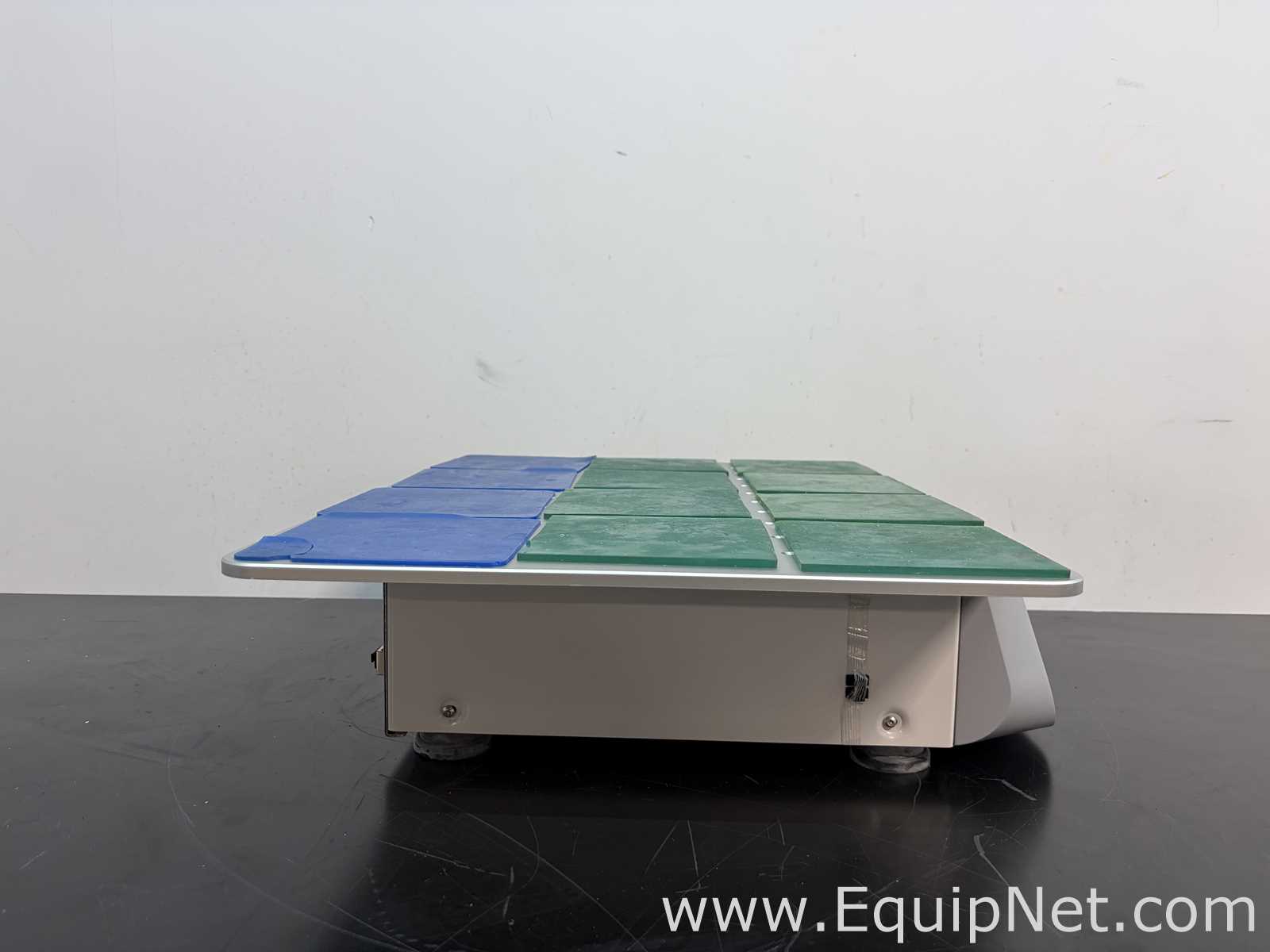 Thermo Scientific SK2000 Solaris Open Air Orbital Shaker