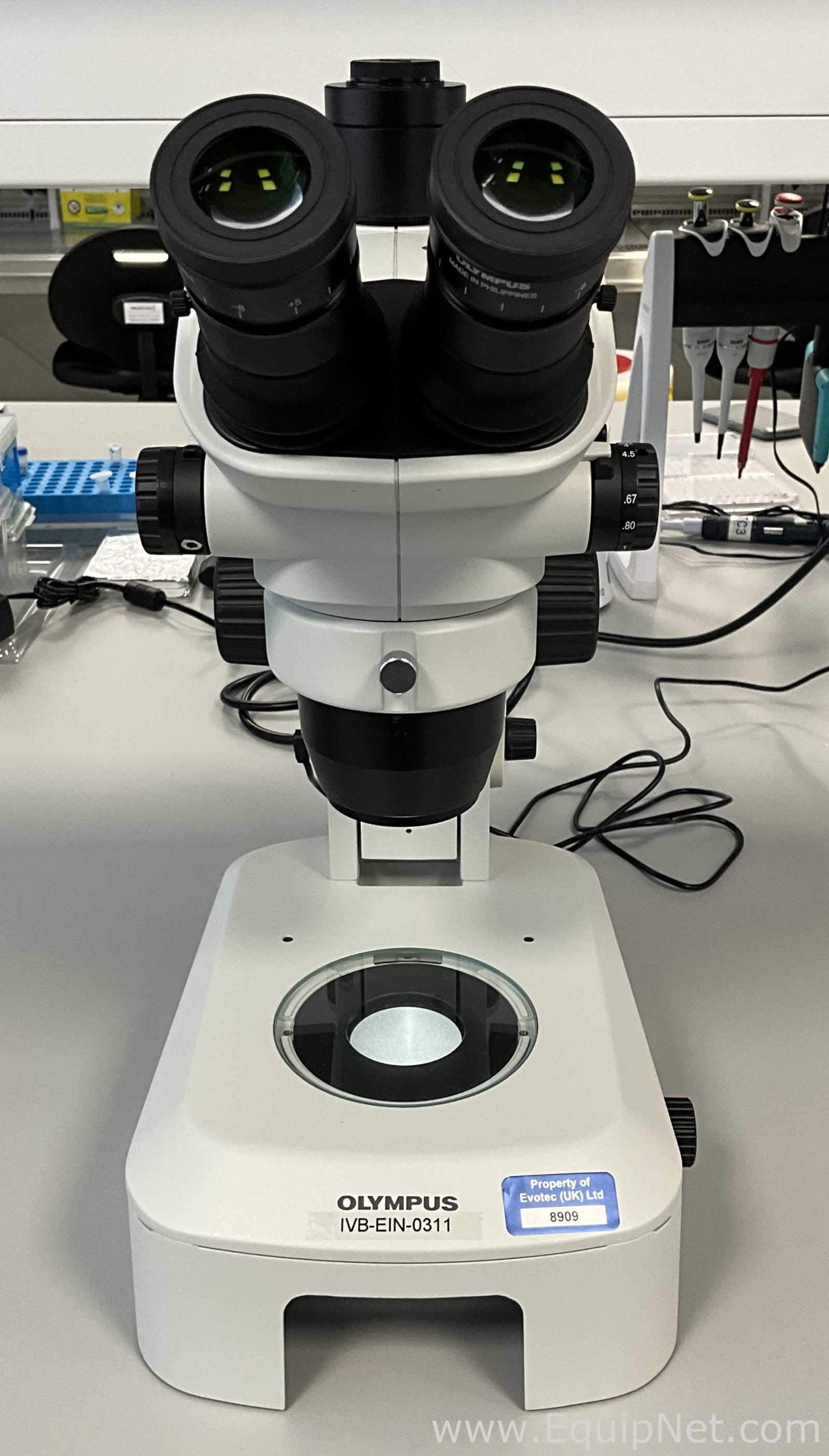 Microscópio Olympus SZ61
