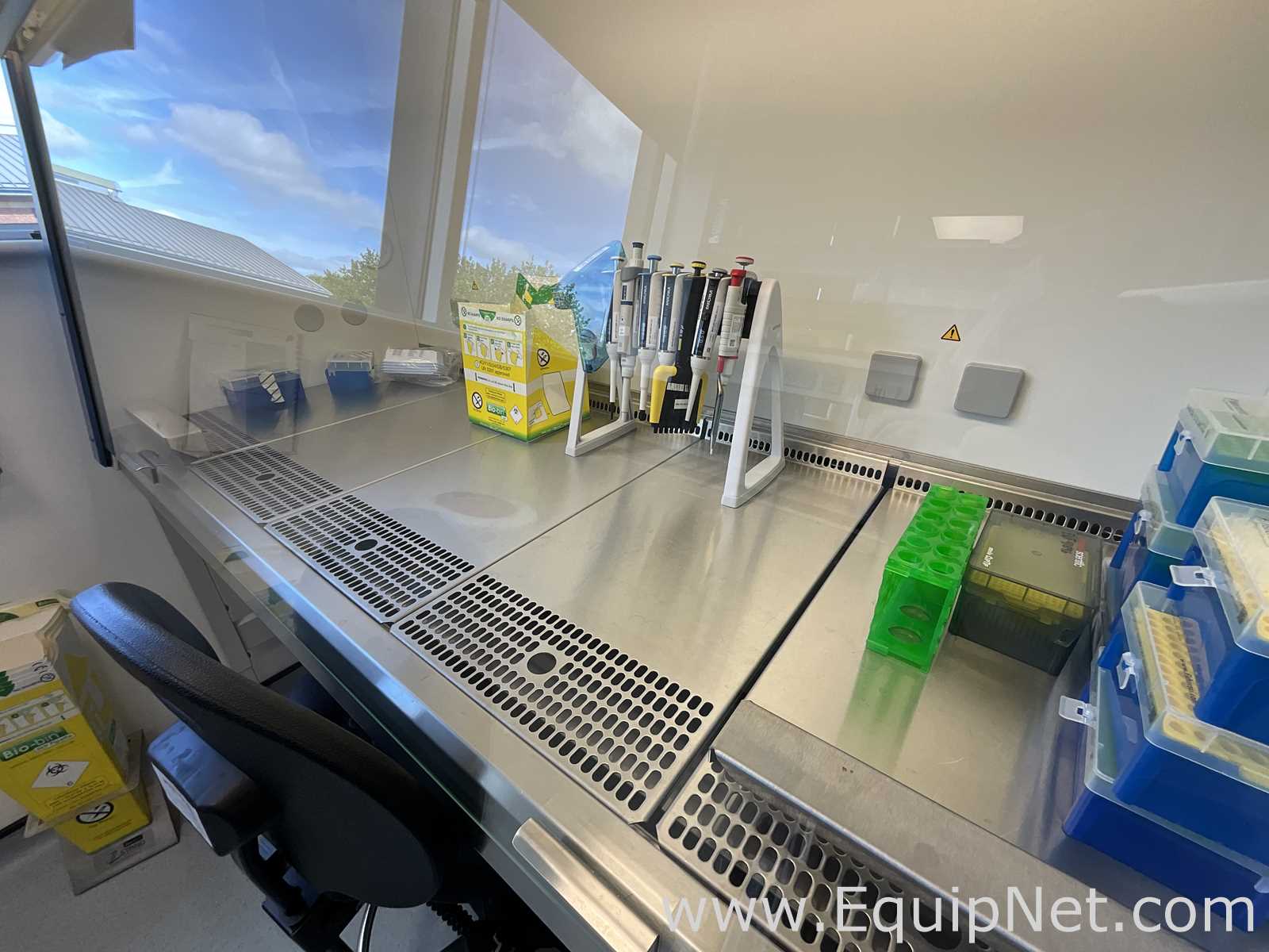 Thermo Scientific MSC Advantage 1.5 Class II Biological Safety Cabinet