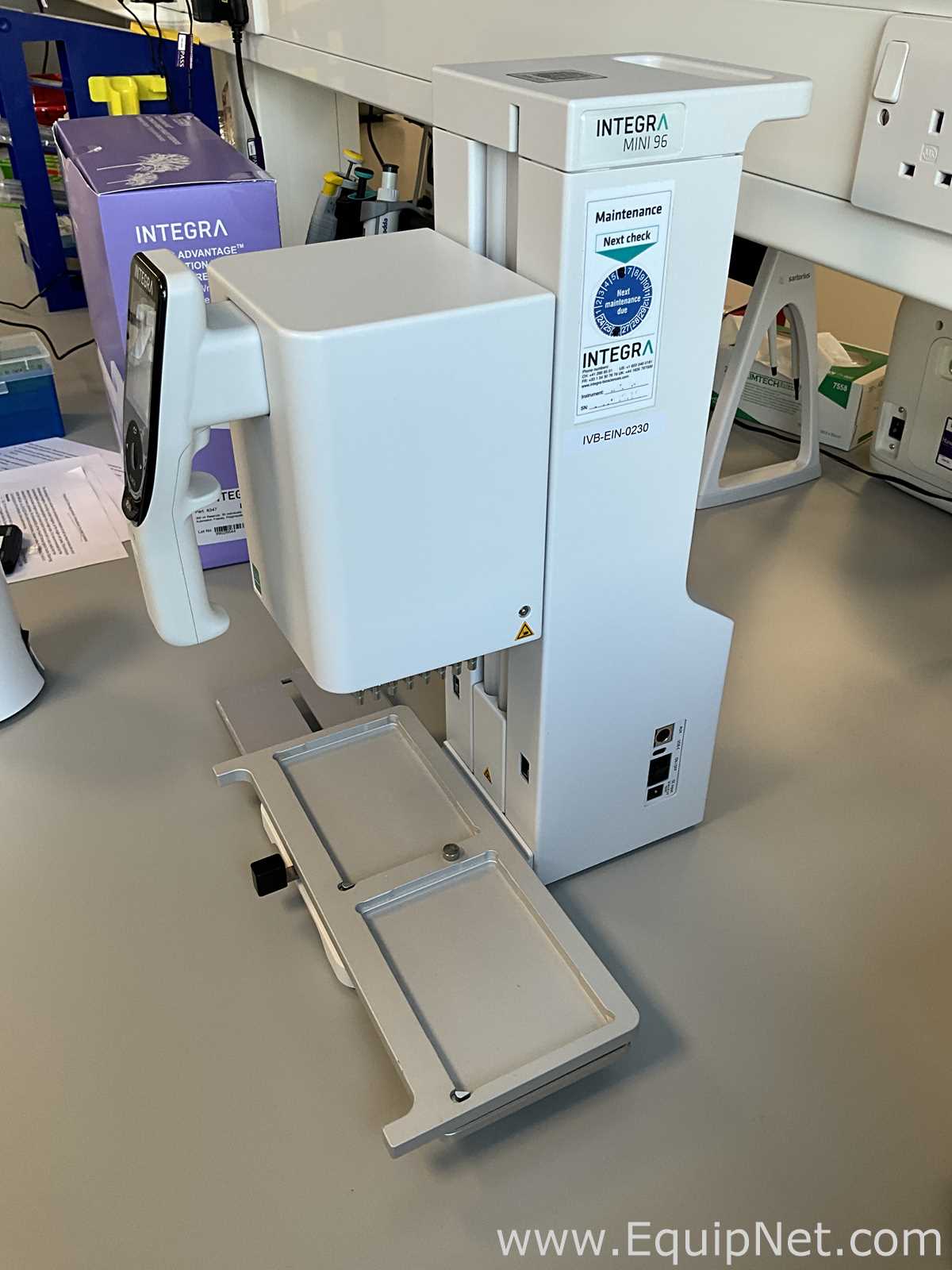 Integra Biosciences AG MINI 96 300uL Pipette