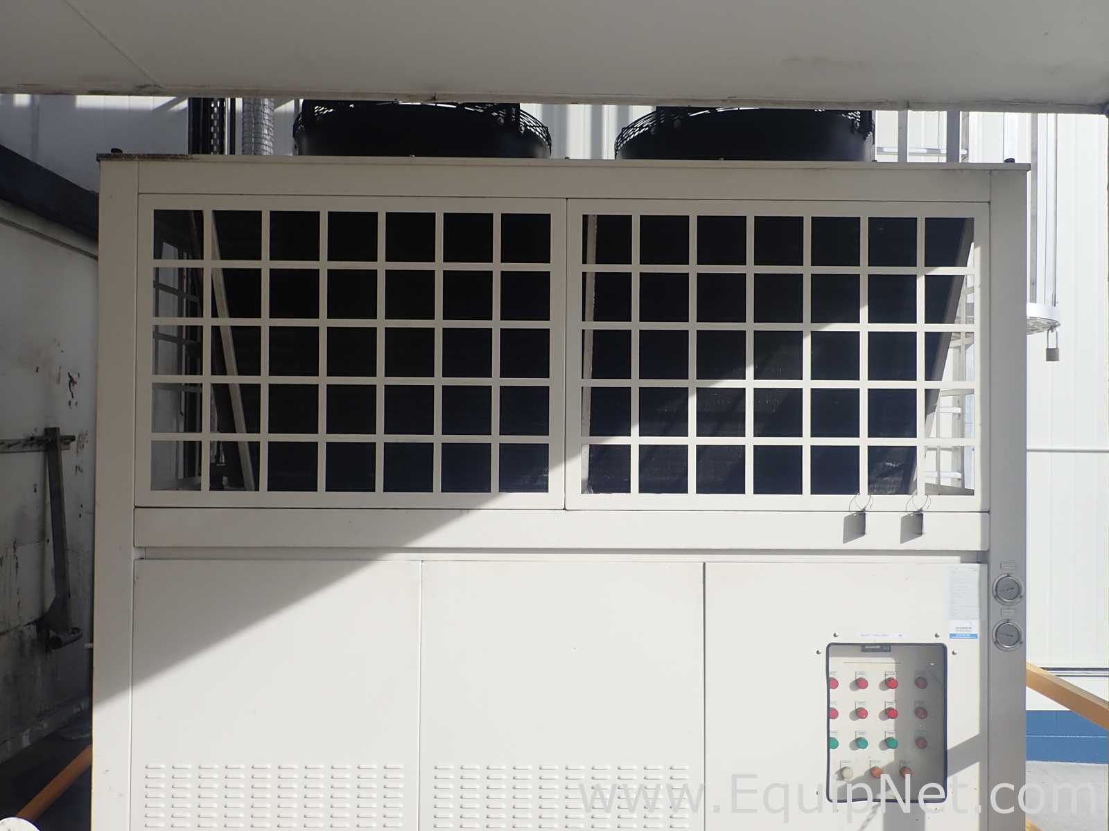 Torre de Resfriamento Modine Thermal Systems ZhongShan Co PCD802A3 EC PVB