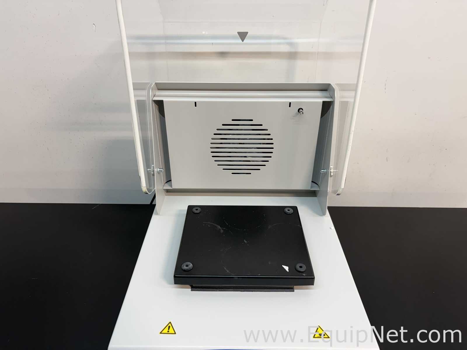 LabNet I-5222-DS Bench Top Shaking Incubator