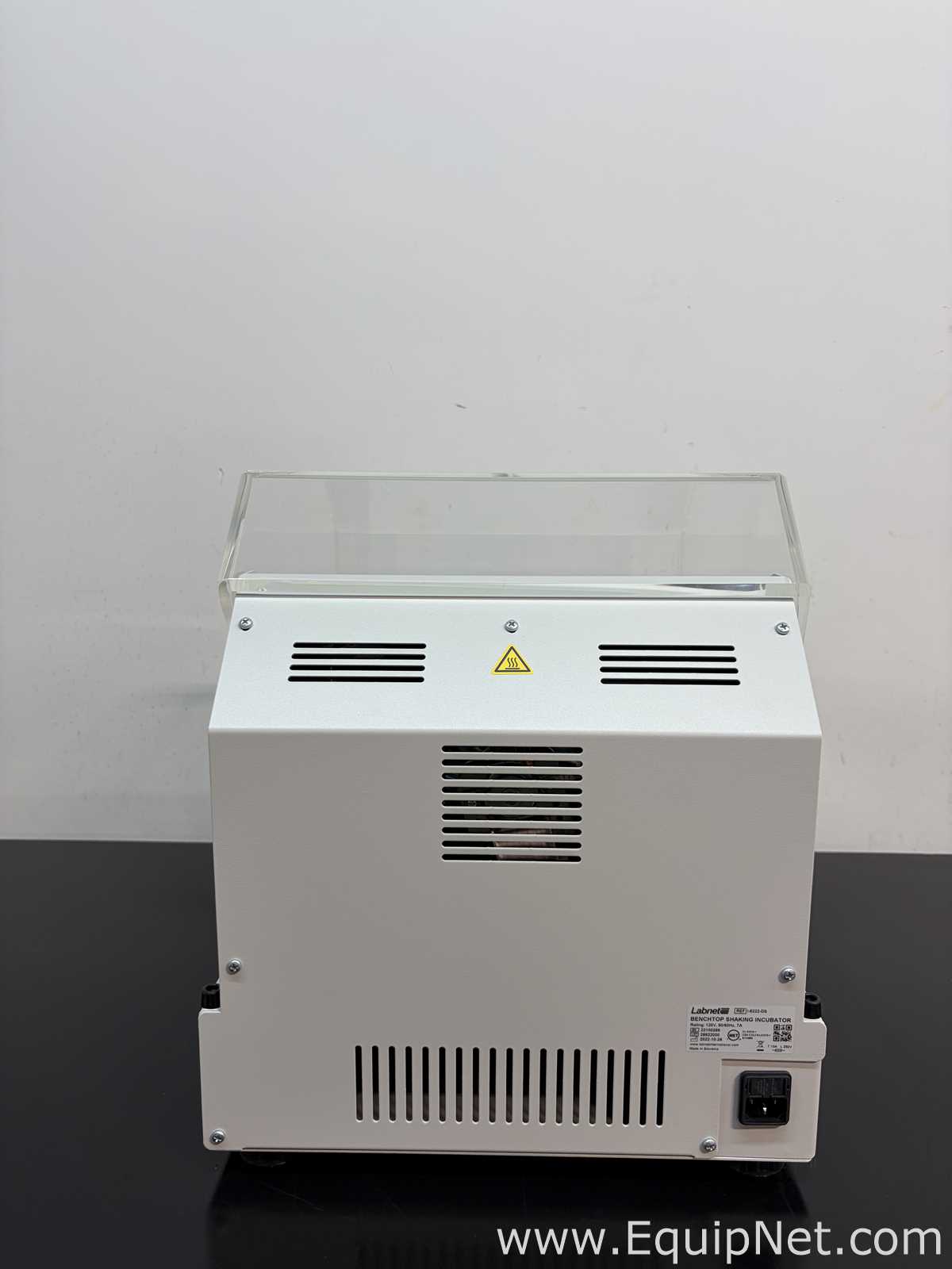 LabNet I-5222-DS Bench Top Shaking Incubator