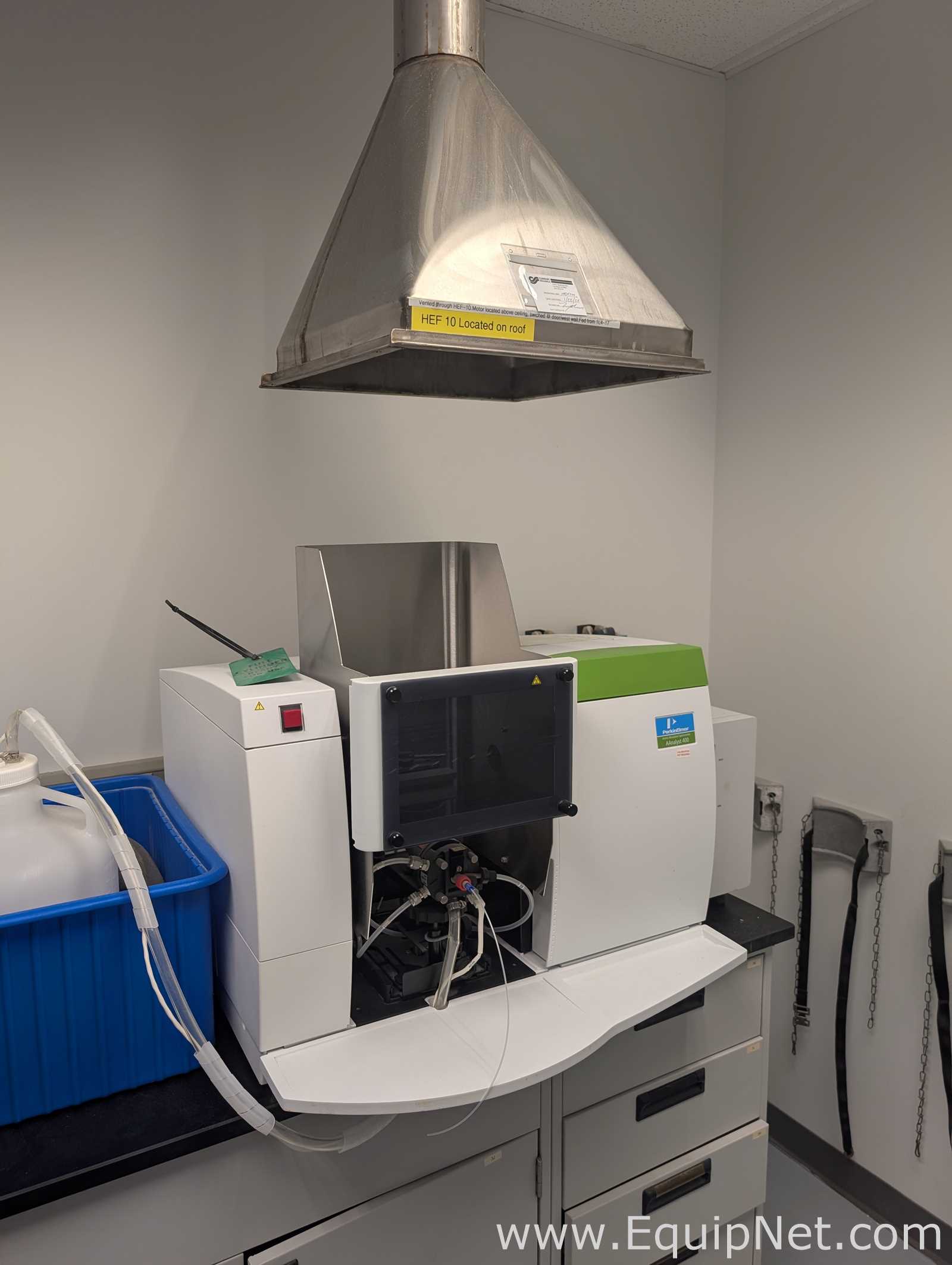 PerkinElmer AAnalyst 400 Atomic Absorption Spectrometer