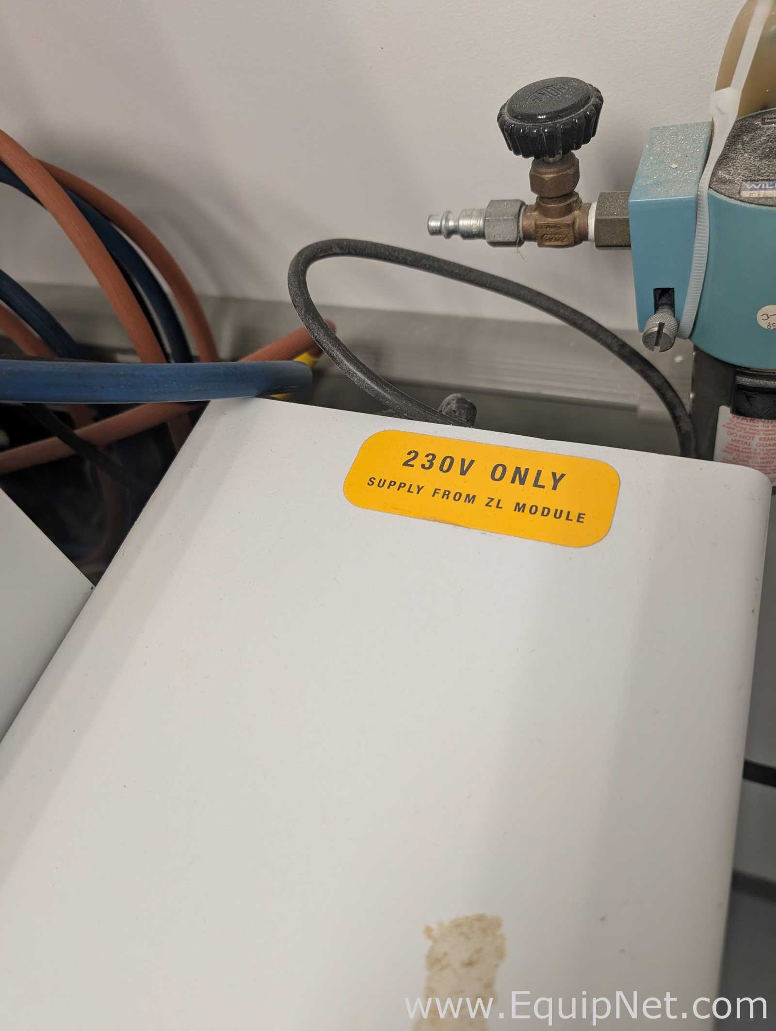 PerkinElmer AAnalyst 400 Atomic Absorption Spectrometer