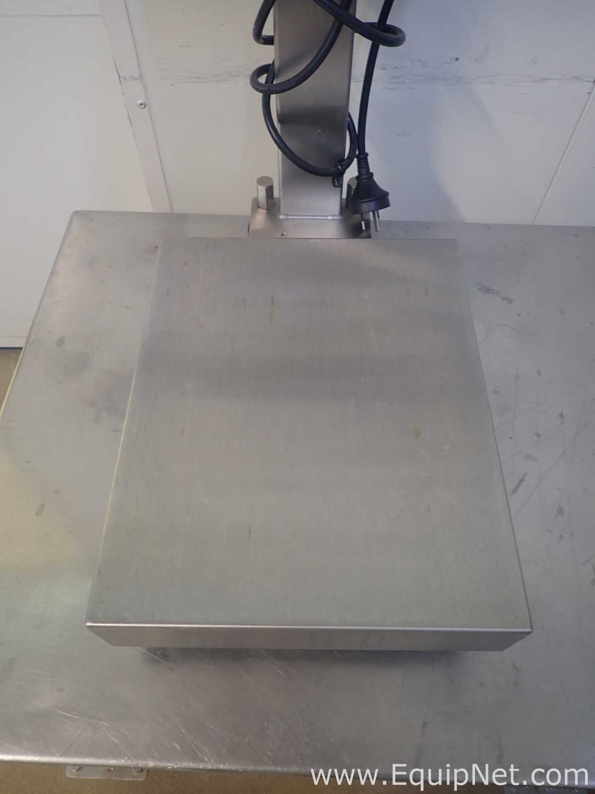 Mettler Toledo 20kg Scale with Mettler Toledo ICS449 Indicator