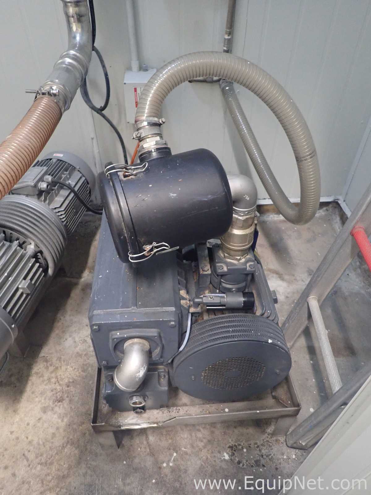 Busch R5 RA 0250 D 503 Vacuum Pump